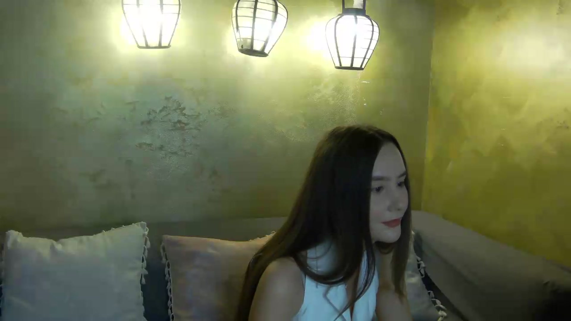 Gallery image thumbnail from Radiance's myfreecams stream on, 05/08/2026, 15:30 image 14 of 20