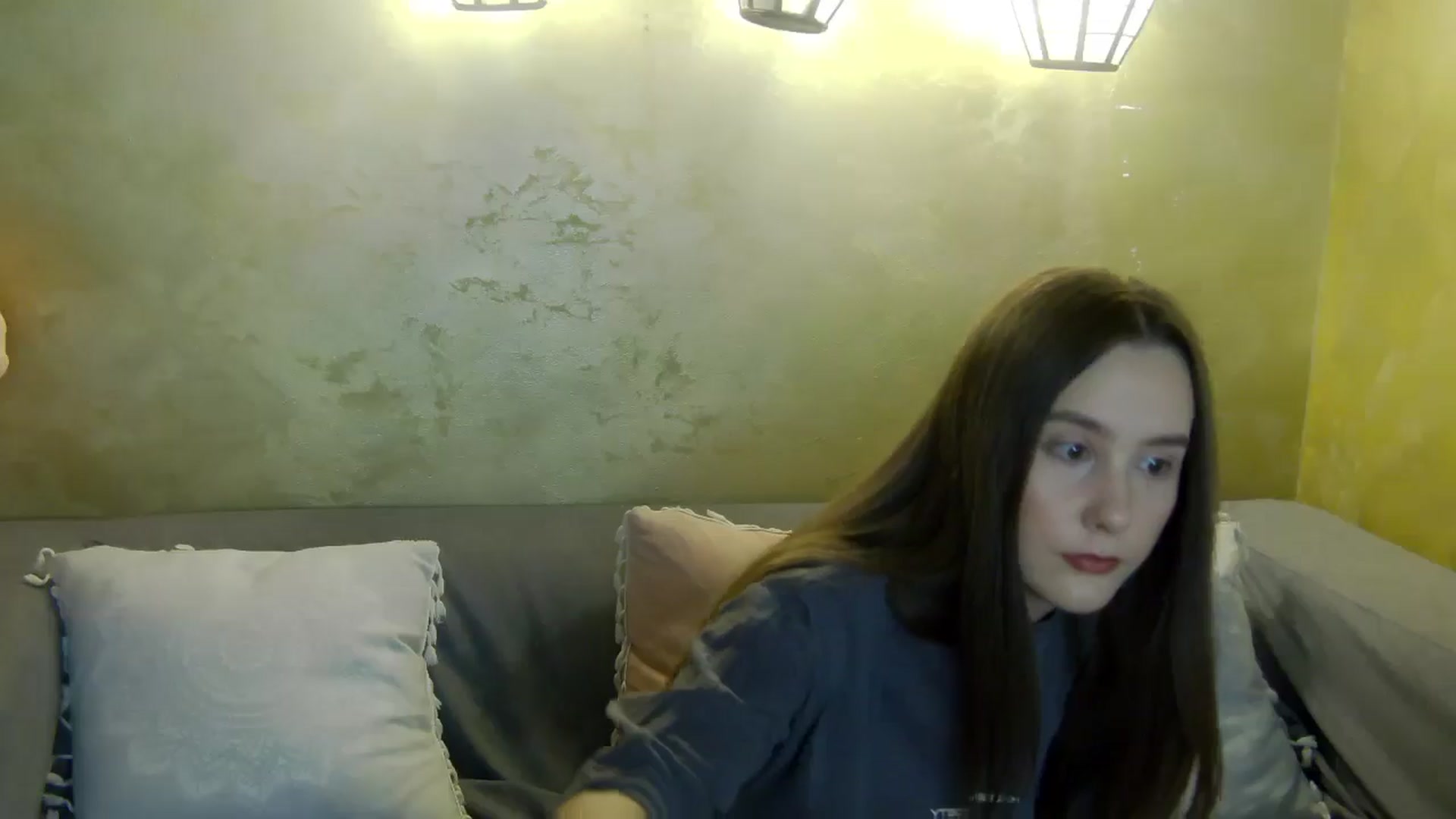 Gallery image thumbnail from Radiance's myfreecams stream on, 05/09/2026, 19:06 image 11 of 20