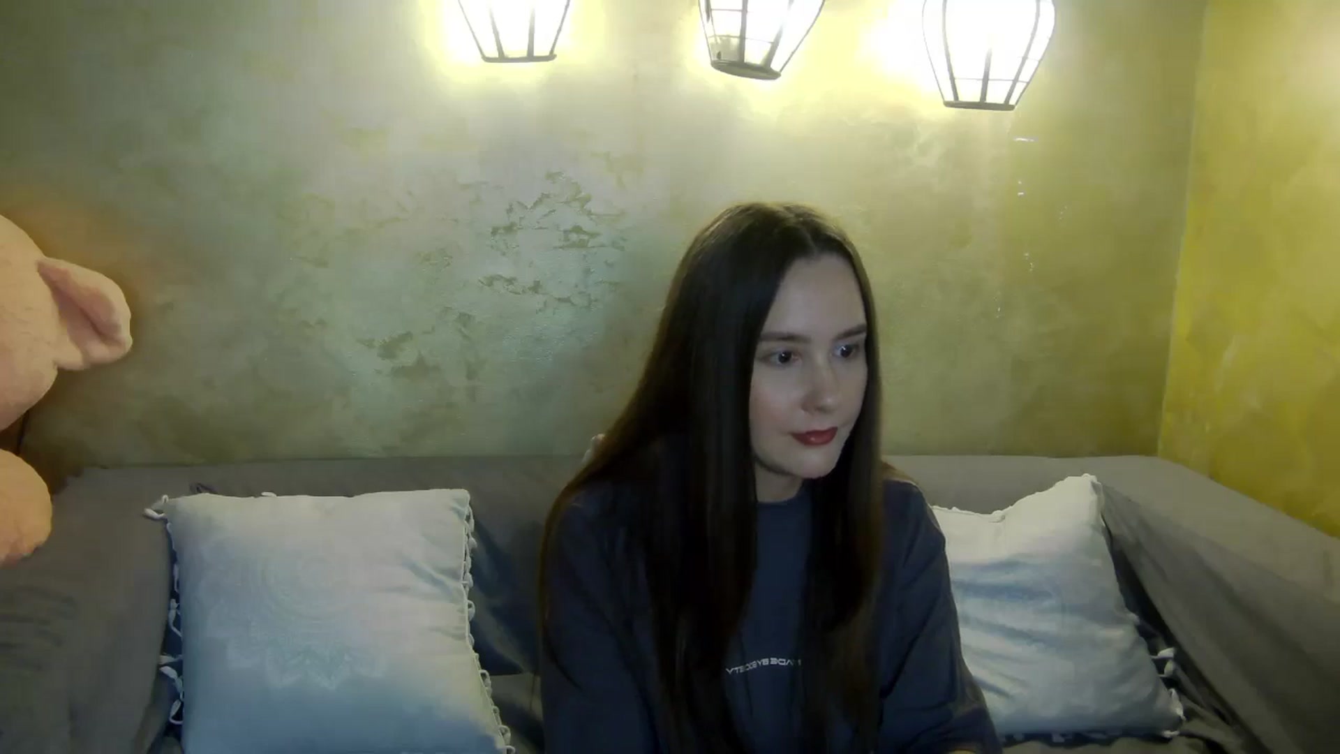 Gallery image thumbnail from Radiance's myfreecams stream on, 05/09/2026, 20:46 image 10 of 20