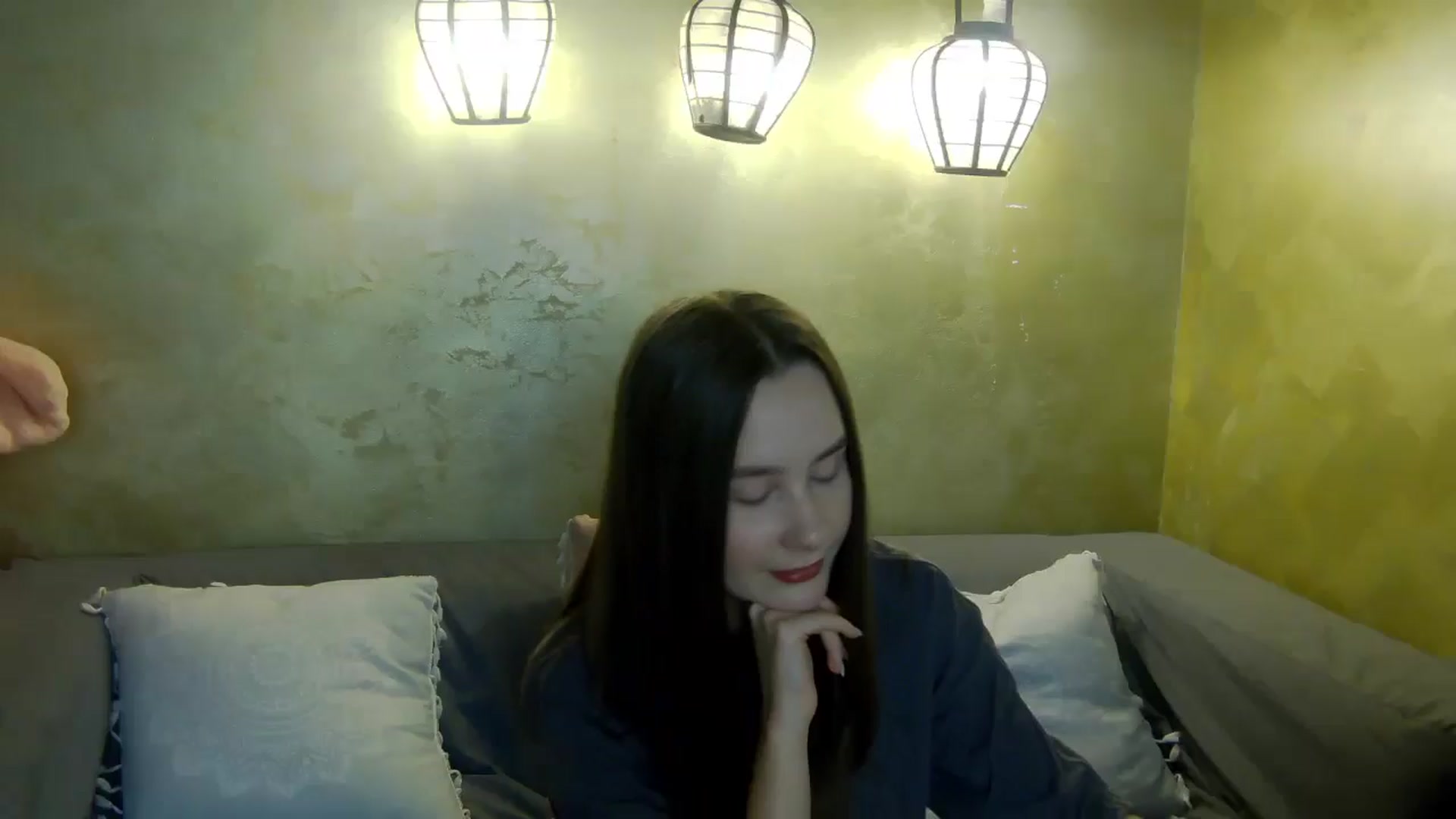 Gallery image thumbnail from Radiance's myfreecams stream on, 05/09/2026, 20:46 image 2 of 20