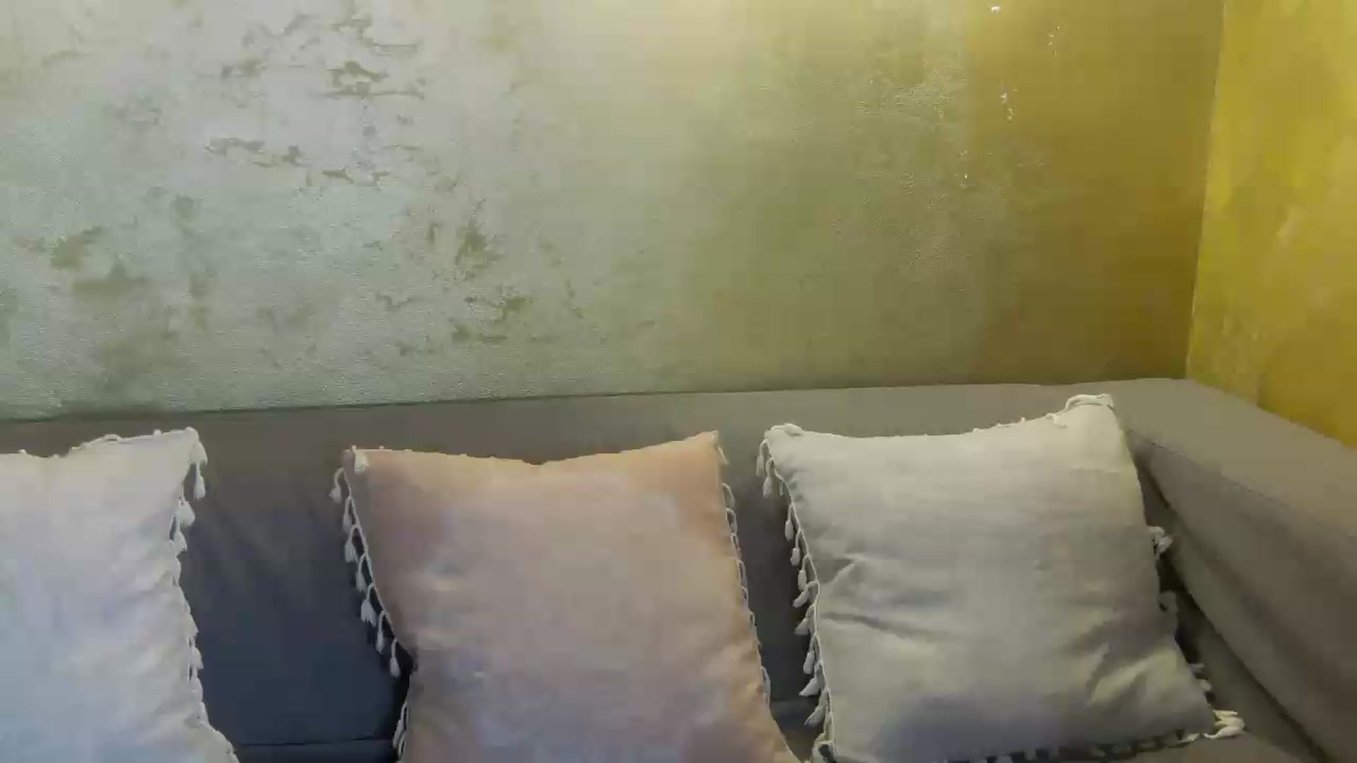 Gallery image thumbnail from Radiance's myfreecams stream on, 05/13/2026, 14:15 image 1 of 20
