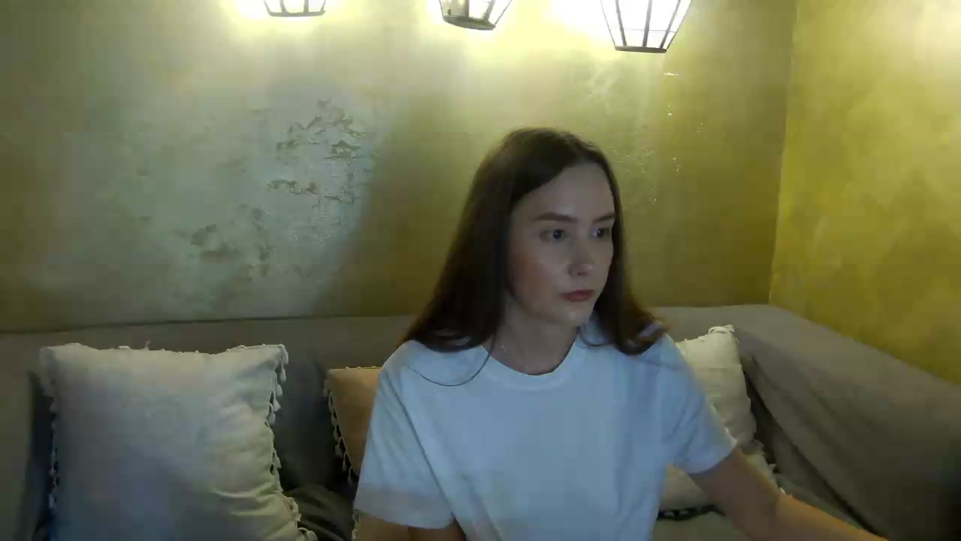 Gallery image thumbnail from Radiance's myfreecams stream on, 05/13/2026, 15:28 image 13 of 20
