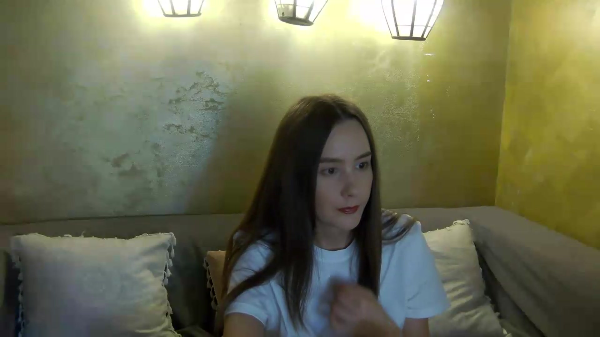 Gallery image thumbnail from Radiance's myfreecams stream on, 05/13/2026, 17:20 image 6 of 20