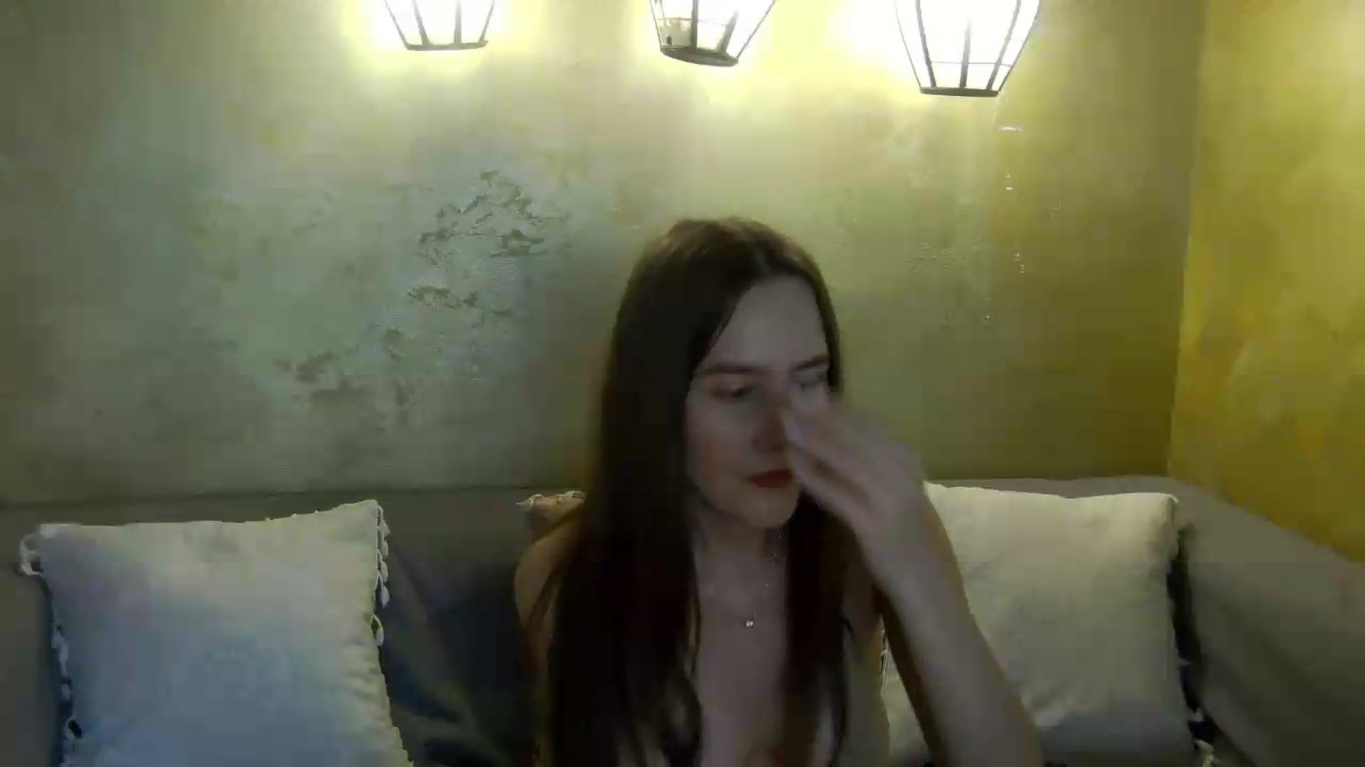 Gallery image thumbnail from Radiance's myfreecams stream on, 05/14/2026, 18:12 image 15 of 20