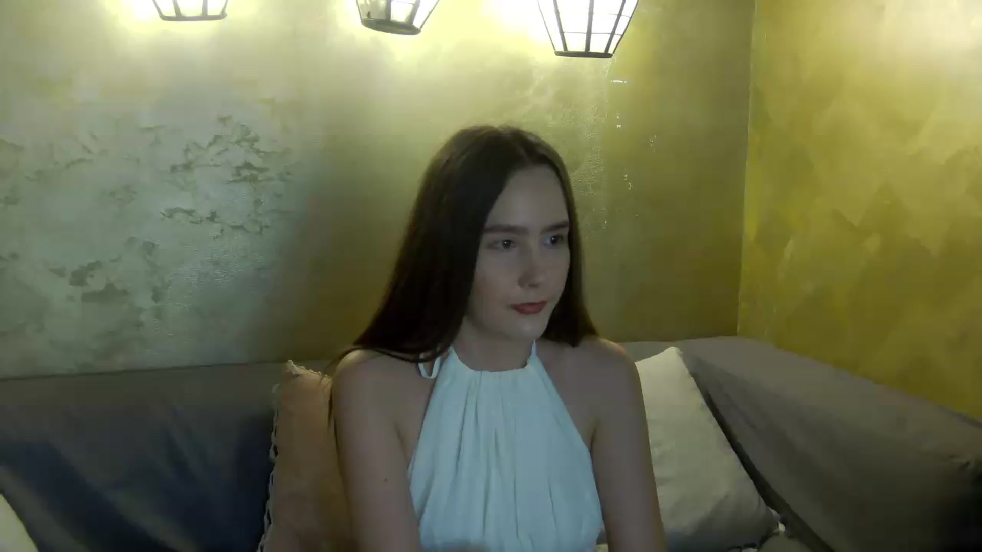 Gallery image thumbnail from Radiance's myfreecams stream on, 05/15/2026, 15:08 image 13 of 20