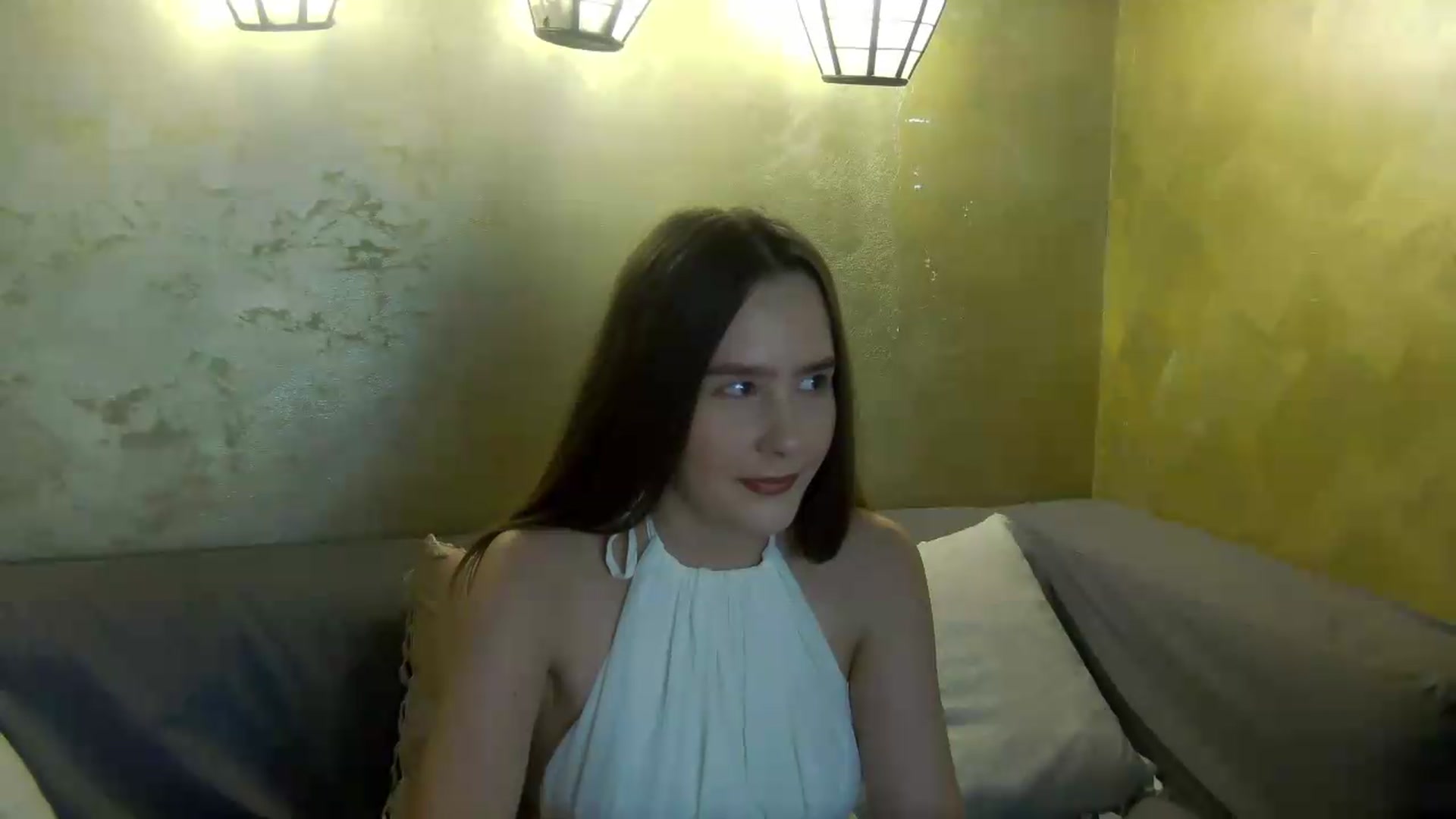 Gallery image thumbnail from Radiance's myfreecams stream on, 05/15/2026, 15:08 image 10 of 20