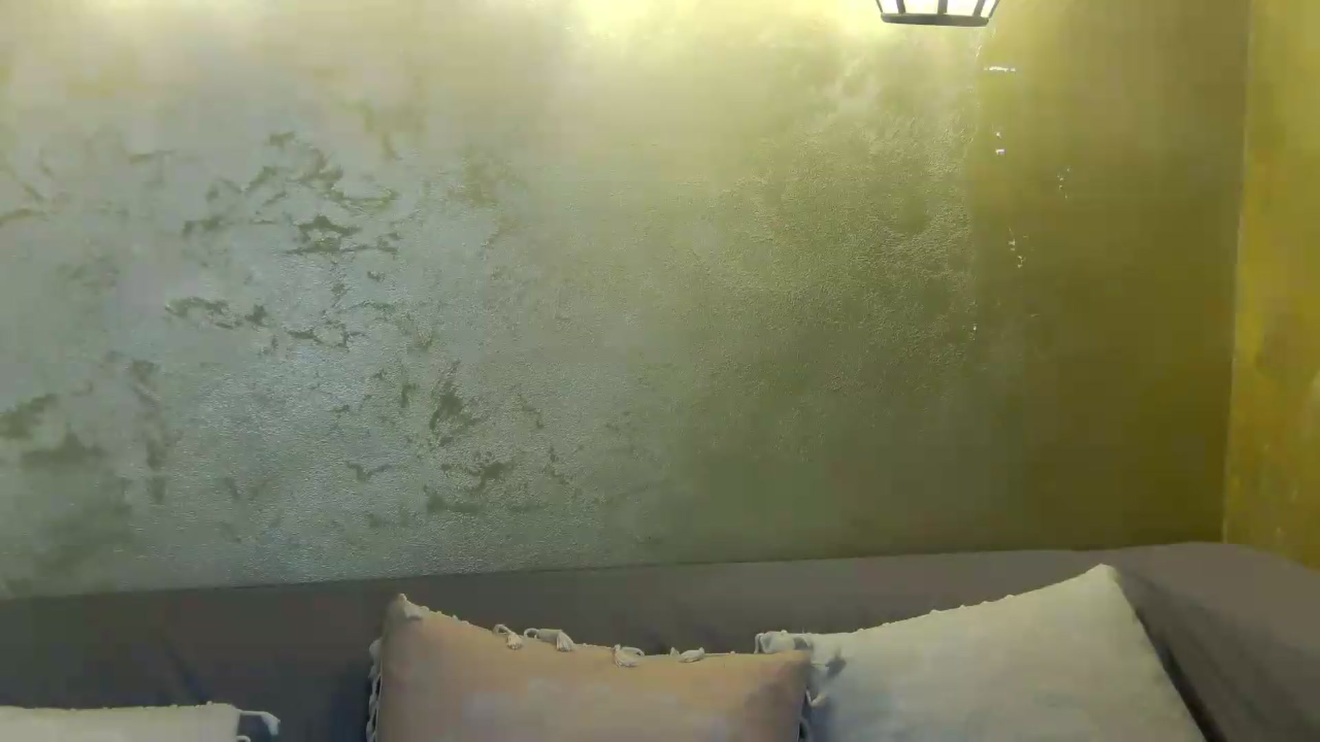 Gallery image thumbnail from Radiance's myfreecams stream on, 05/15/2026, 18:19 image 2 of 20