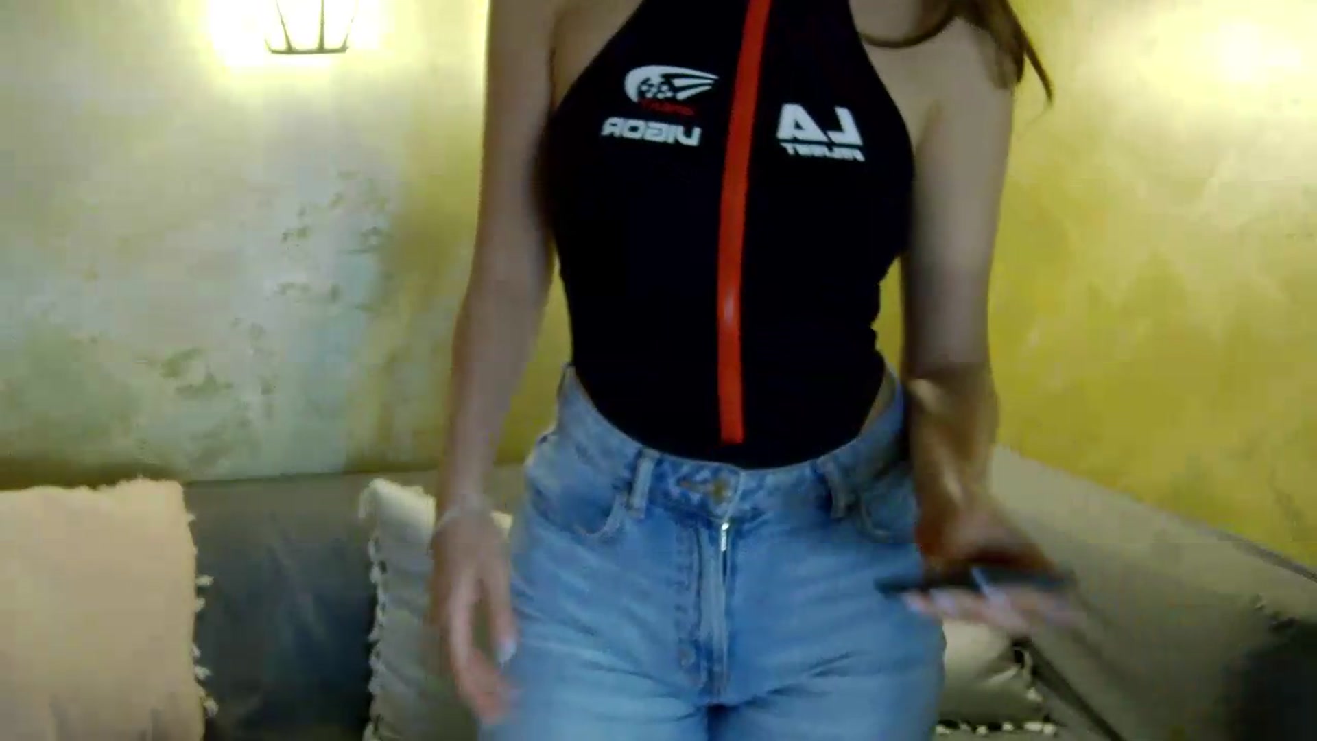 Gallery image thumbnail from Radiance's myfreecams stream on, 05/22/2026, 13:12 image 10 of 20