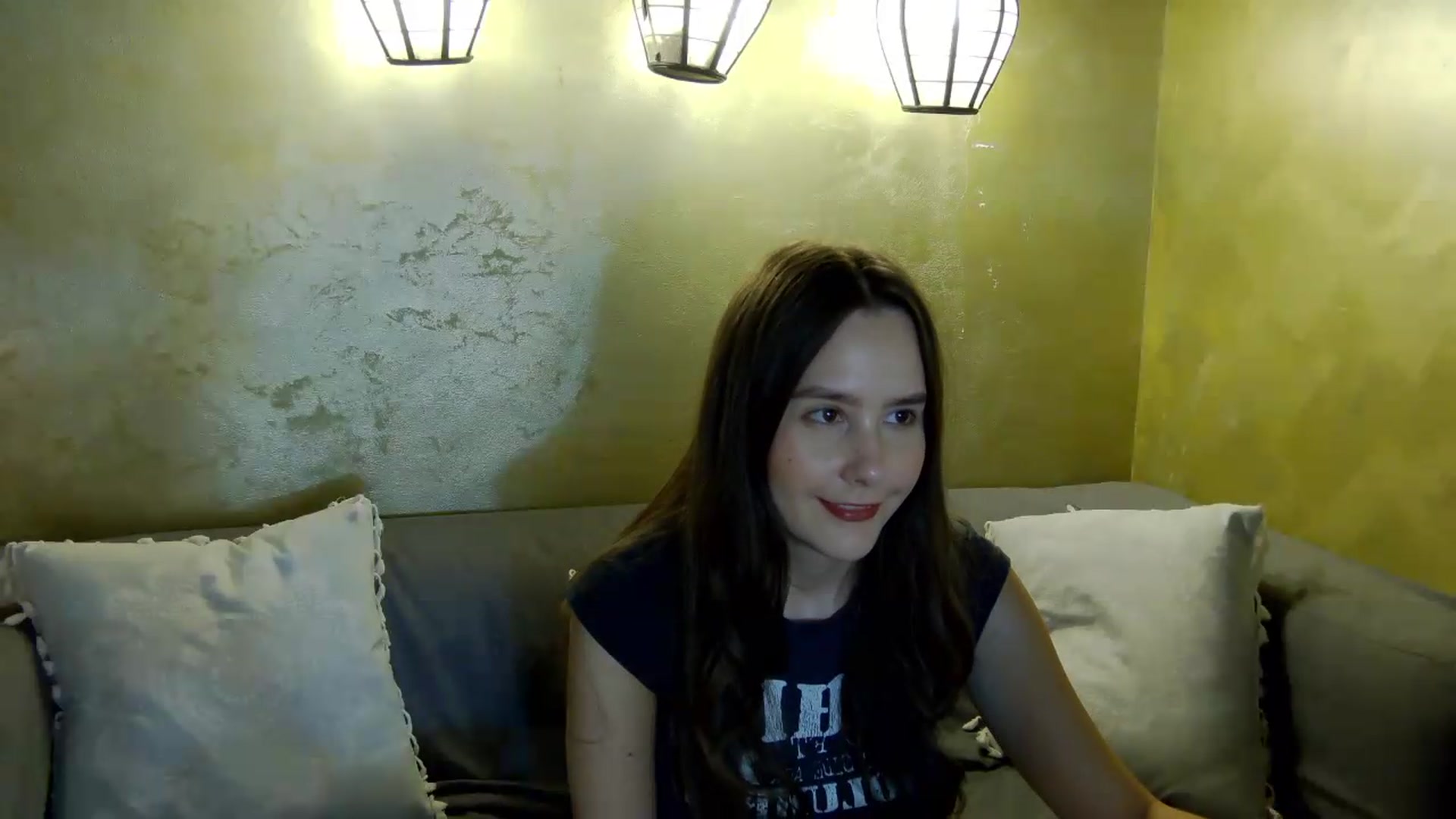 Gallery image thumbnail from Radiance's myfreecams stream on, 05/23/2026, 13:02 image 8 of 20