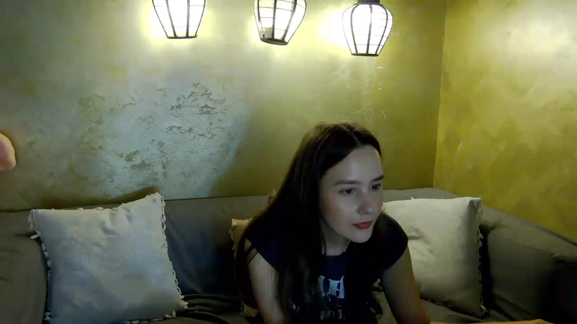 Gallery image thumbnail from Radiance's myfreecams stream on, 05/23/2026, 13:02 image 19 of 20