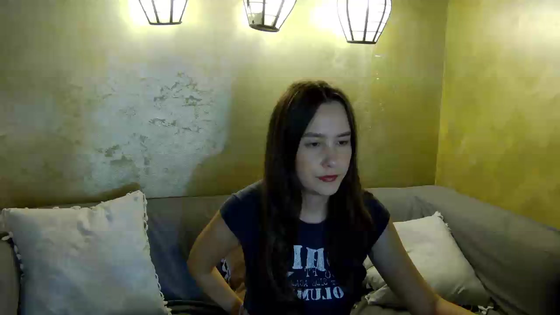 Gallery image thumbnail from Radiance's myfreecams stream on, 05/23/2026, 13:02 image 1 of 20