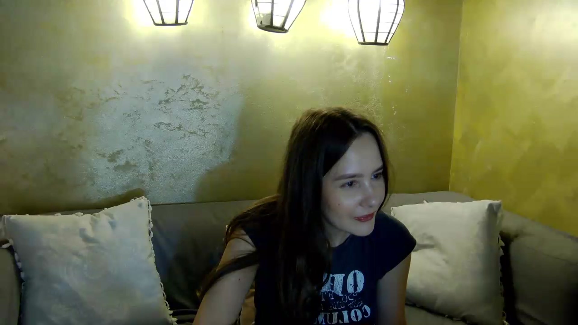 Gallery image thumbnail from Radiance's myfreecams stream on, 05/23/2026, 13:02 image 10 of 20