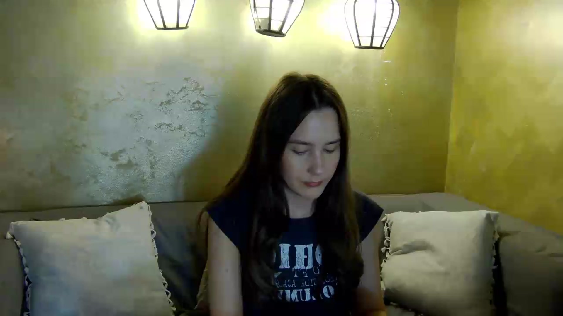 Gallery image thumbnail from Radiance's myfreecams stream on, 05/23/2026, 17:00 image 9 of 20
