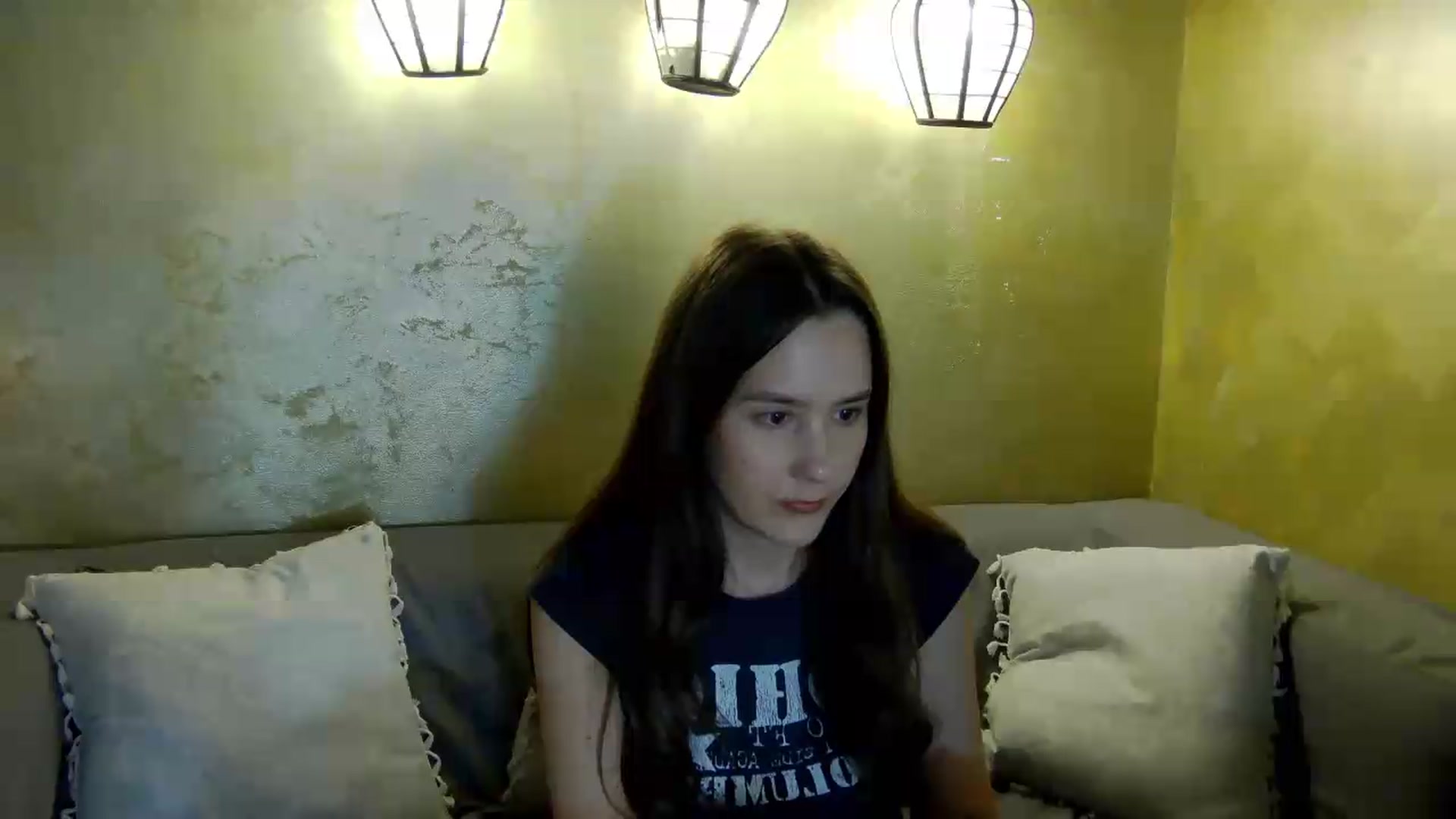 Gallery image thumbnail from Radiance's myfreecams stream on, 05/23/2026, 17:00 image 7 of 20