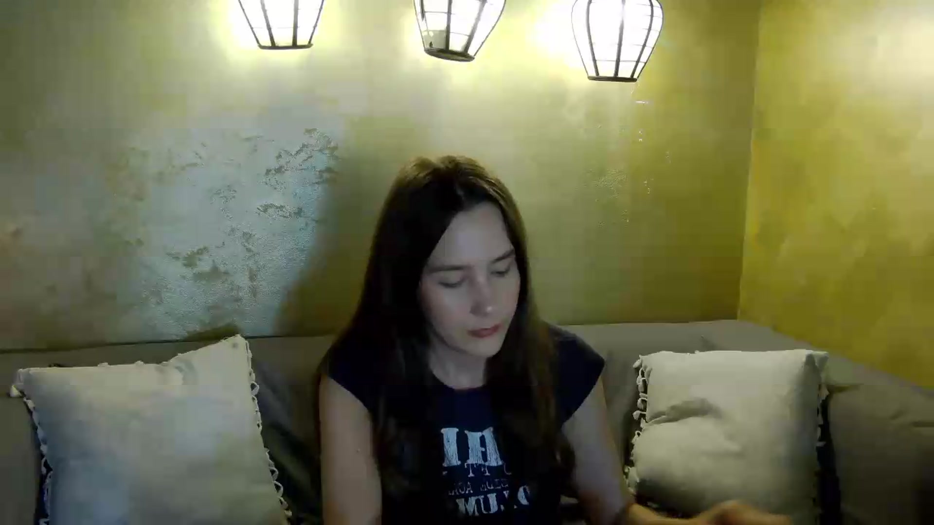 Gallery image thumbnail from Radiance's myfreecams stream on, 05/23/2026, 17:00 image 8 of 20