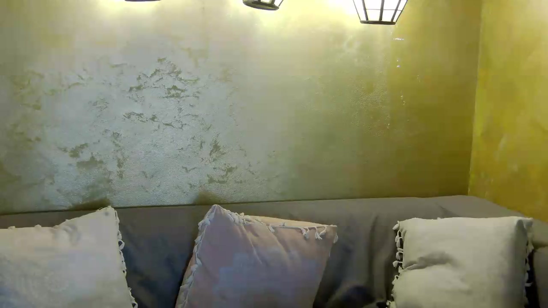 Gallery image thumbnail from Radiance's myfreecams stream on, 05/23/2026, 17:00 image 13 of 20