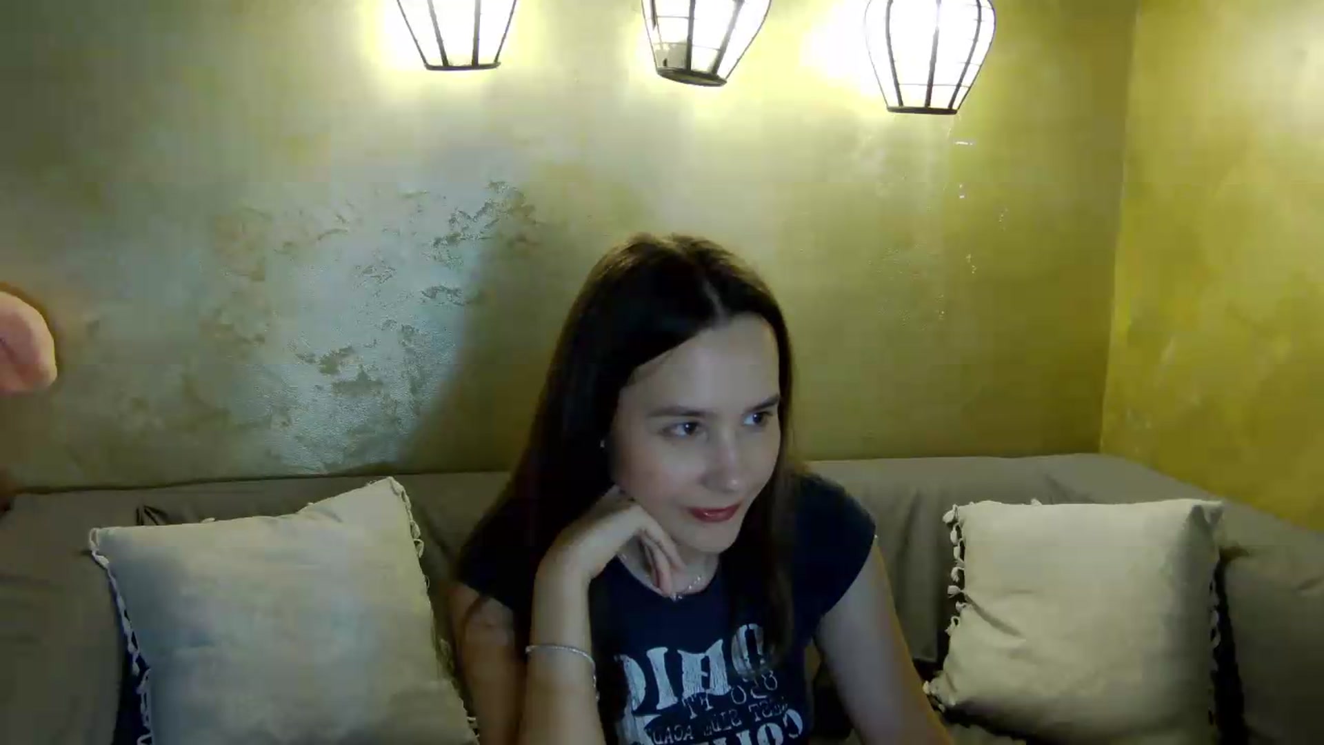 Gallery image thumbnail from Radiance's myfreecams stream on, 05/23/2026, 18:56 image 11 of 20