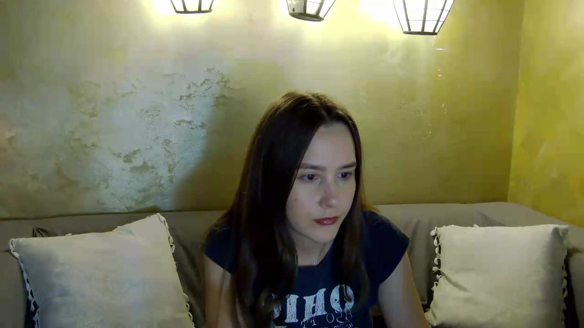 Gallery image thumbnail from Radiance's myfreecams stream on, 05/23/2026, 18:56 image 7 of 20