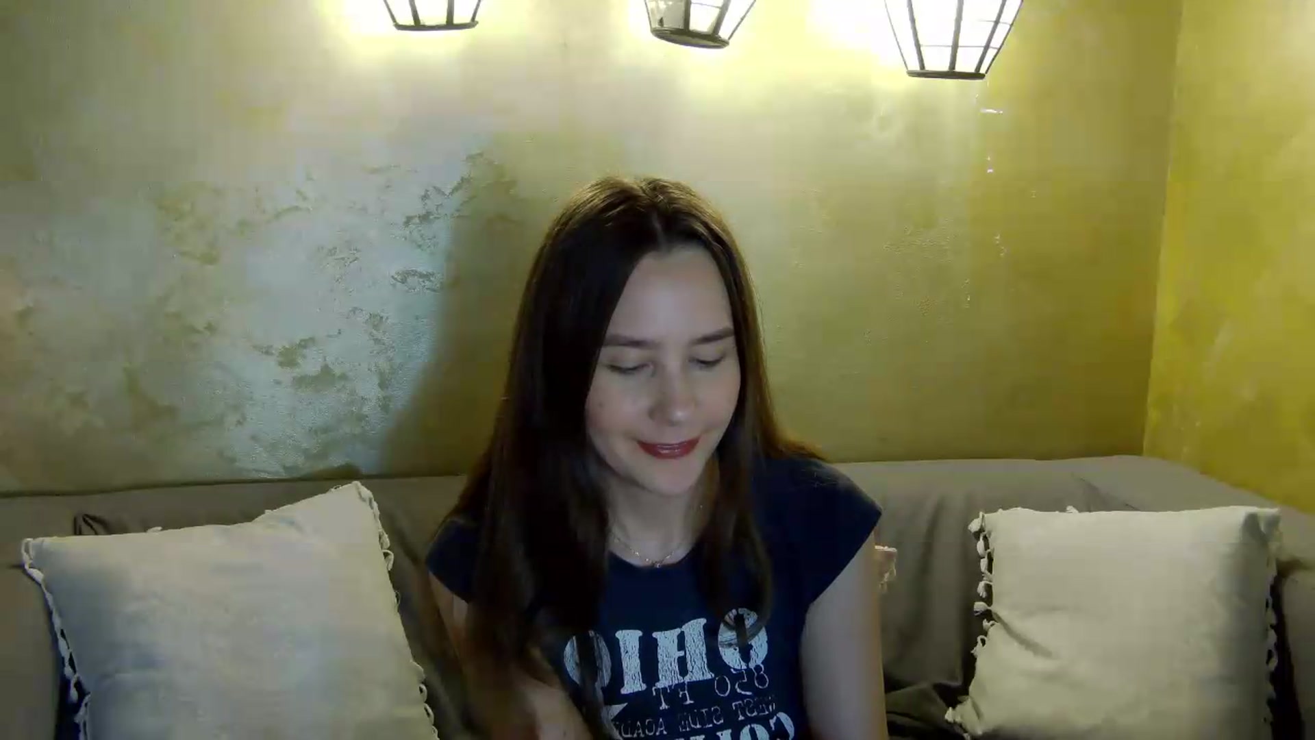 Gallery image thumbnail from Radiance's myfreecams stream on, 05/23/2026, 18:56 image 8 of 20
