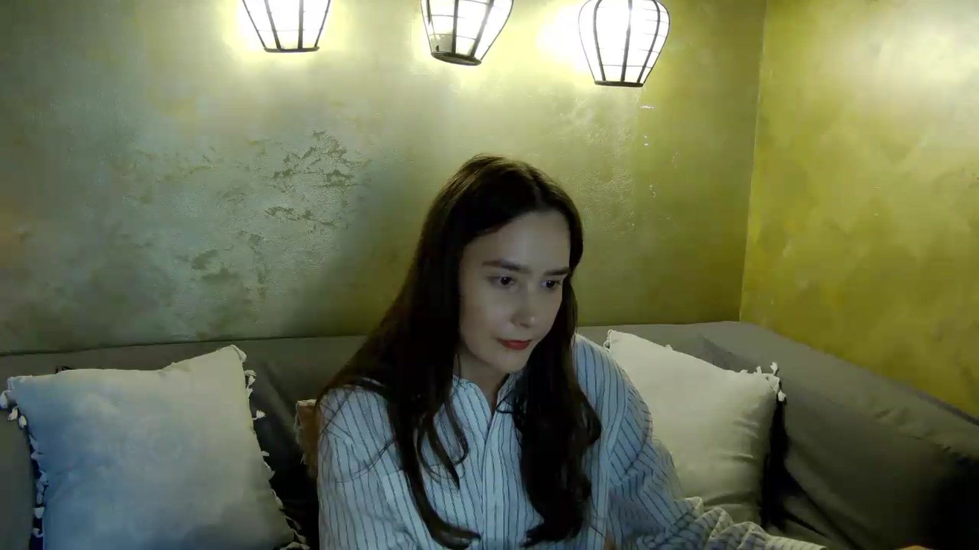 Gallery image thumbnail from Radiance's myfreecams stream on, 05/24/2026, 15:37 image 12 of 20