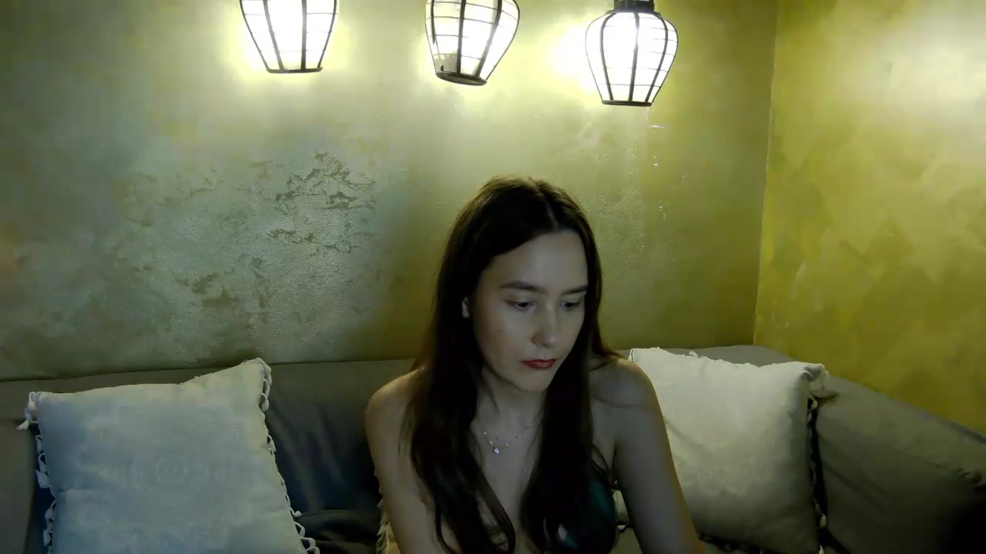 Gallery image thumbnail from Radiance's myfreecams stream on, 05/24/2026, 19:44 image 8 of 20