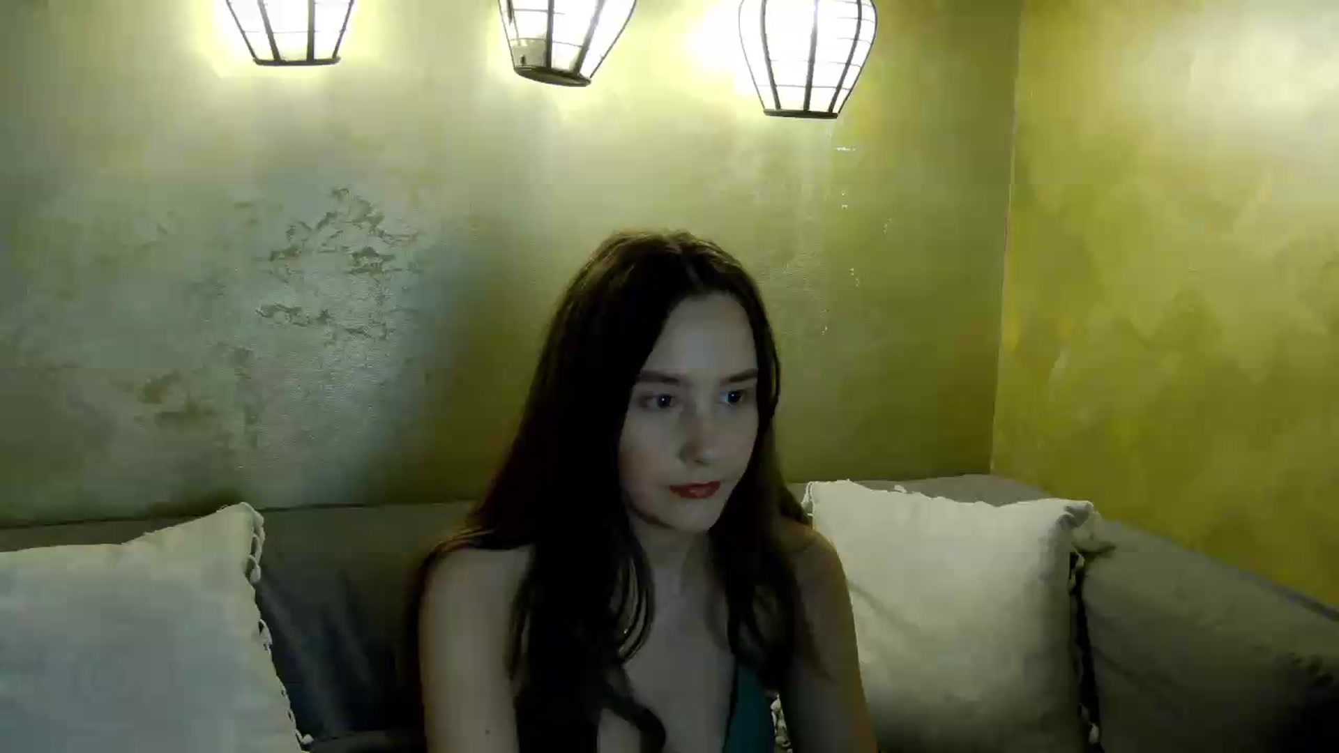 Gallery image thumbnail from Radiance's myfreecams stream on, 05/24/2026, 19:44 image 18 of 20
