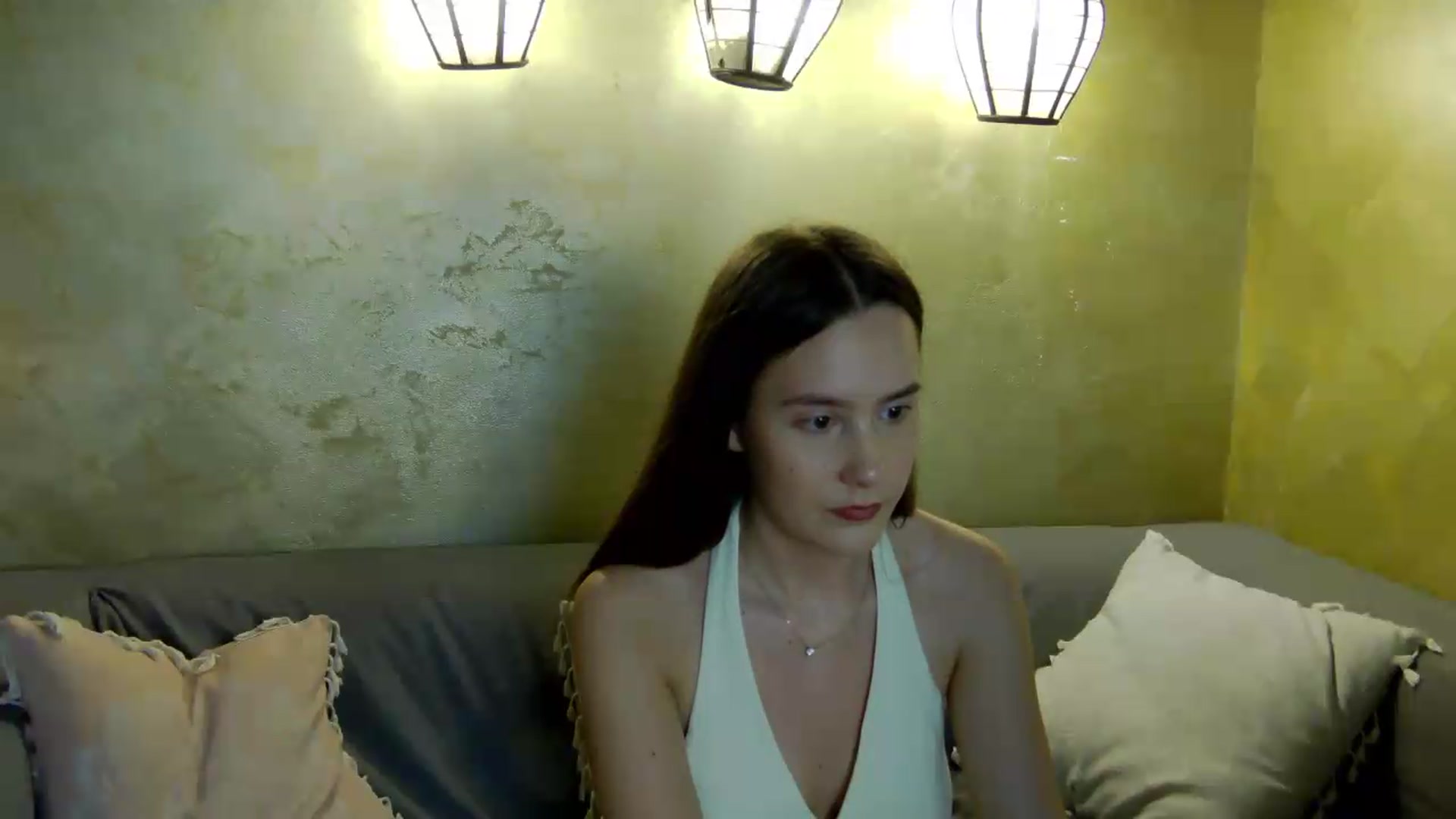 Gallery image thumbnail from Radiance's myfreecams stream on, 05/25/2026, 20:05 image 13 of 20