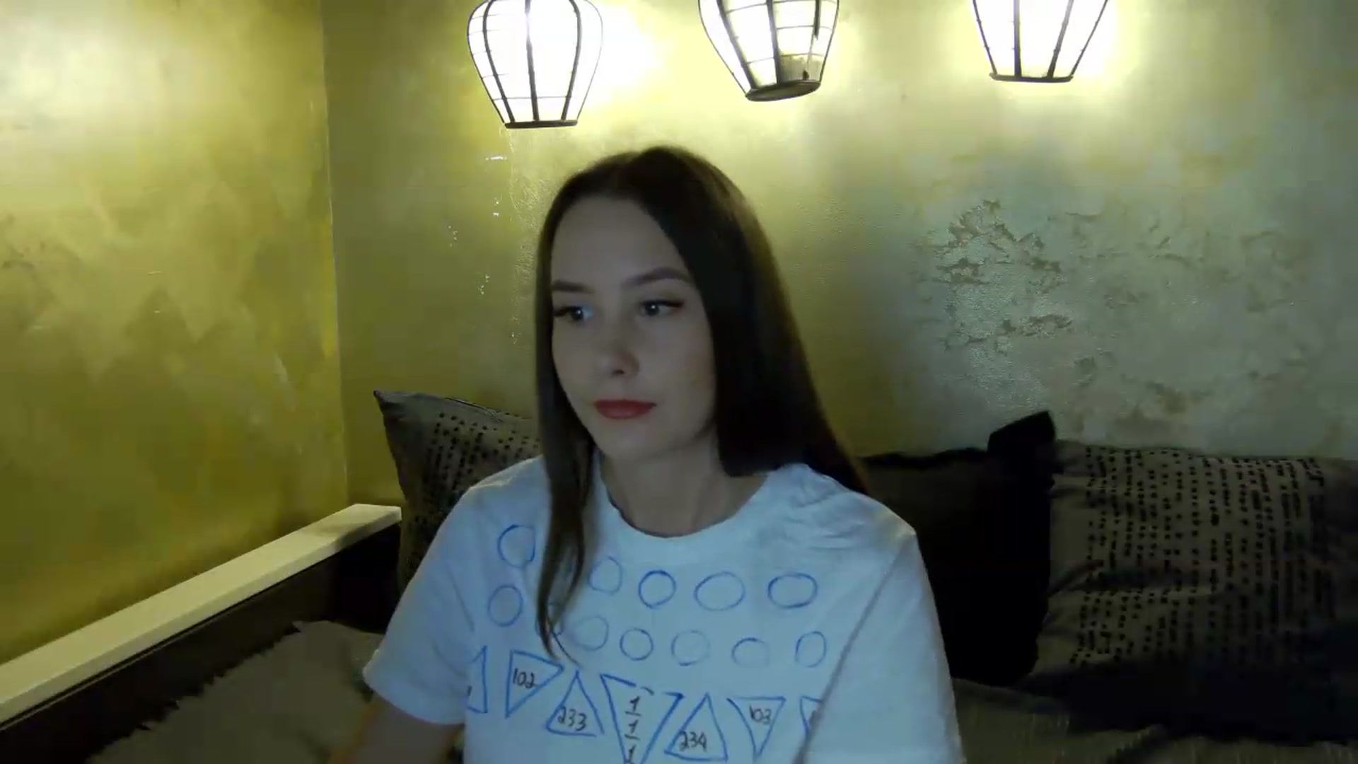 Gallery image thumbnail from Radiance's myfreecams stream on, 05/27/2026, 15:01 image 3 of 20