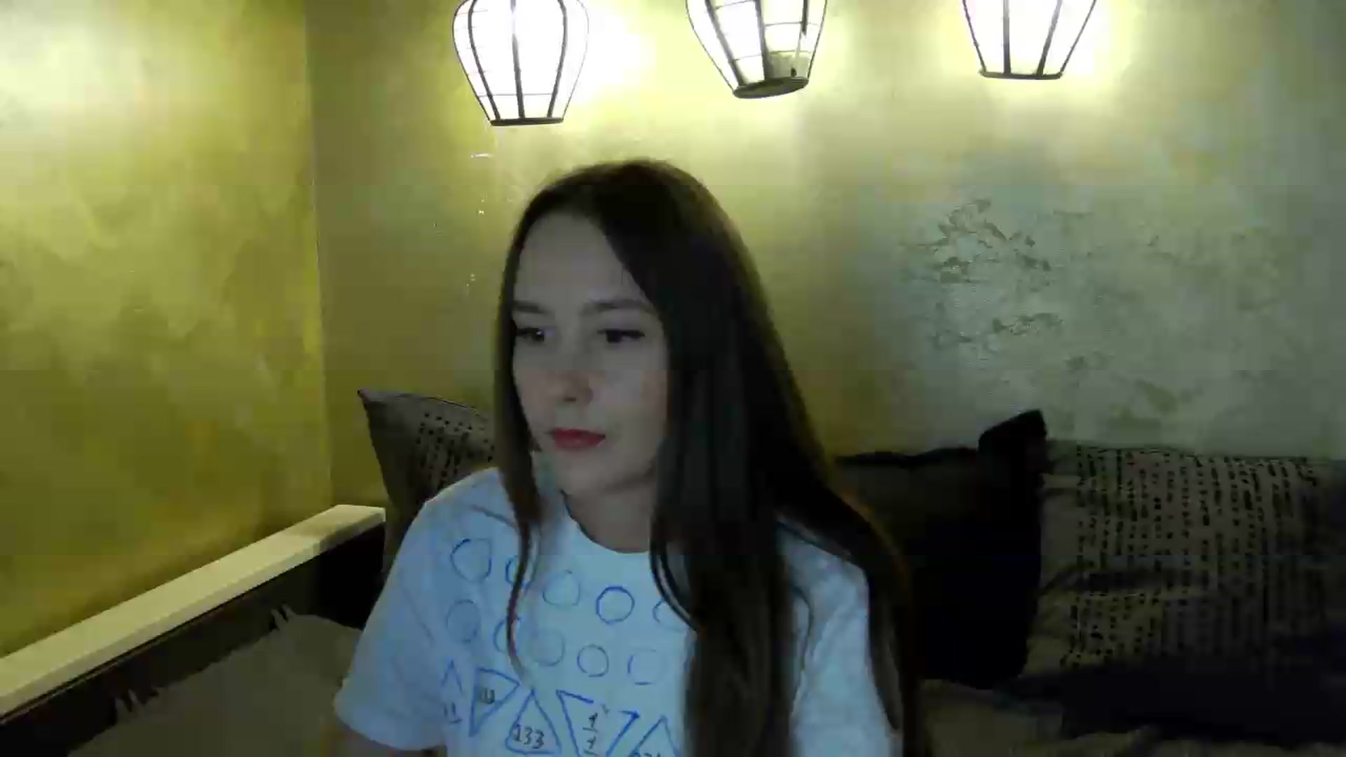 Gallery image thumbnail from Radiance's myfreecams stream on, 05/27/2026, 15:01 image 1 of 20
