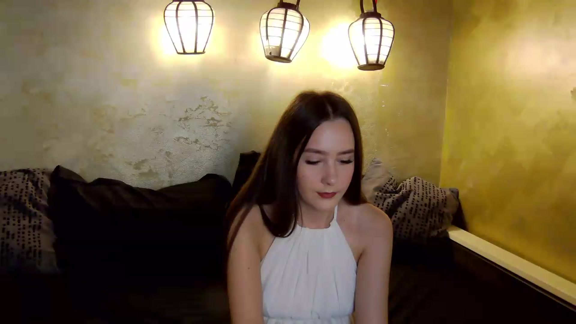 Gallery image thumbnail from Radiance's myfreecams stream on, 05/31/2026, 13:46 image 20 of 20