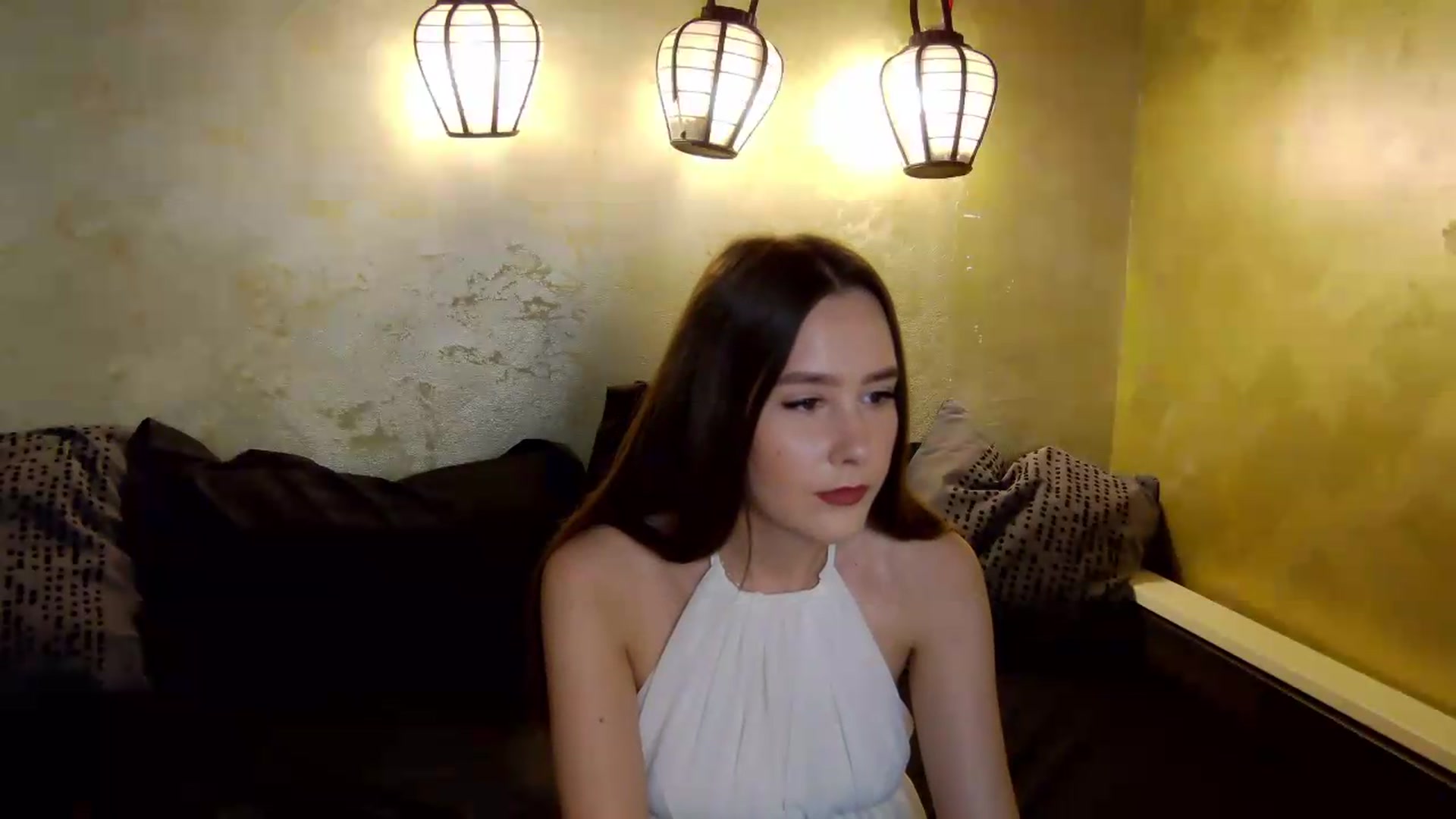 Gallery image thumbnail from Radiance's myfreecams stream on, 05/31/2026, 13:46 image 12 of 20