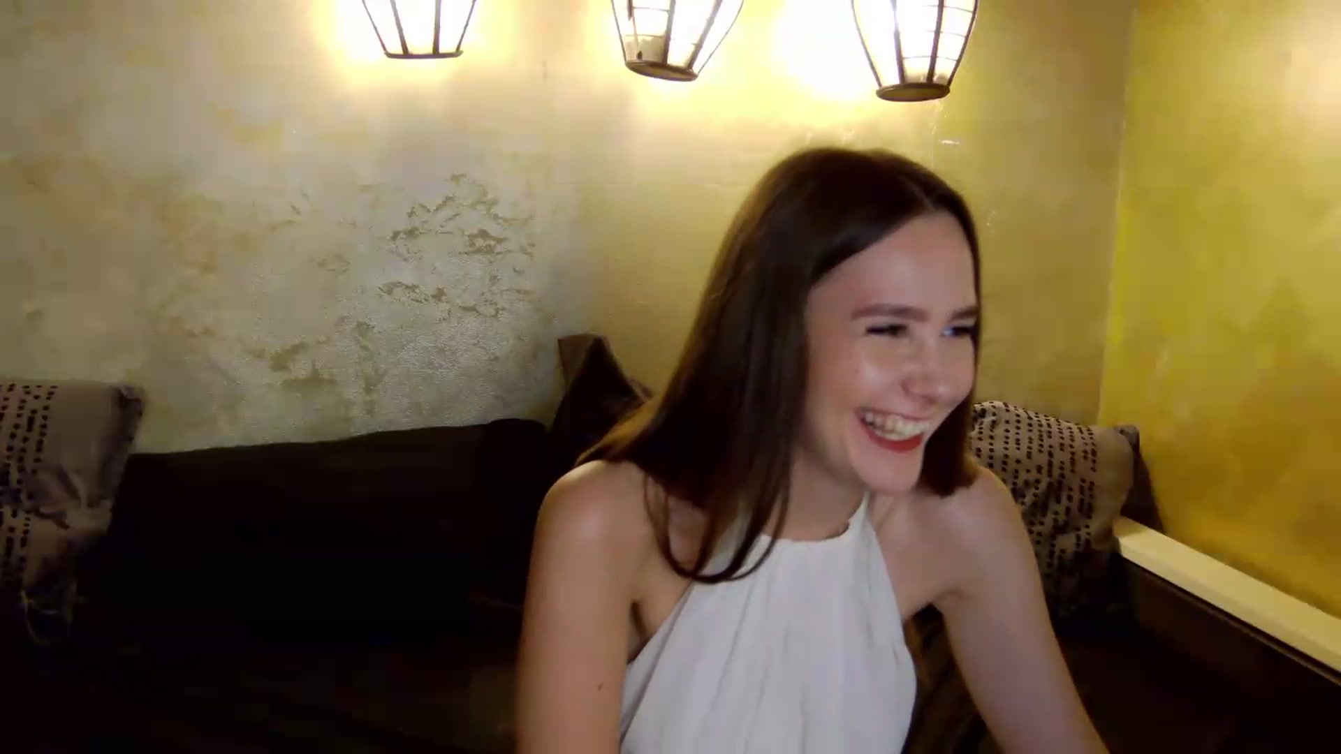 Gallery image thumbnail from Radiance's myfreecams stream on, 05/31/2026, 19:13 image 7 of 20