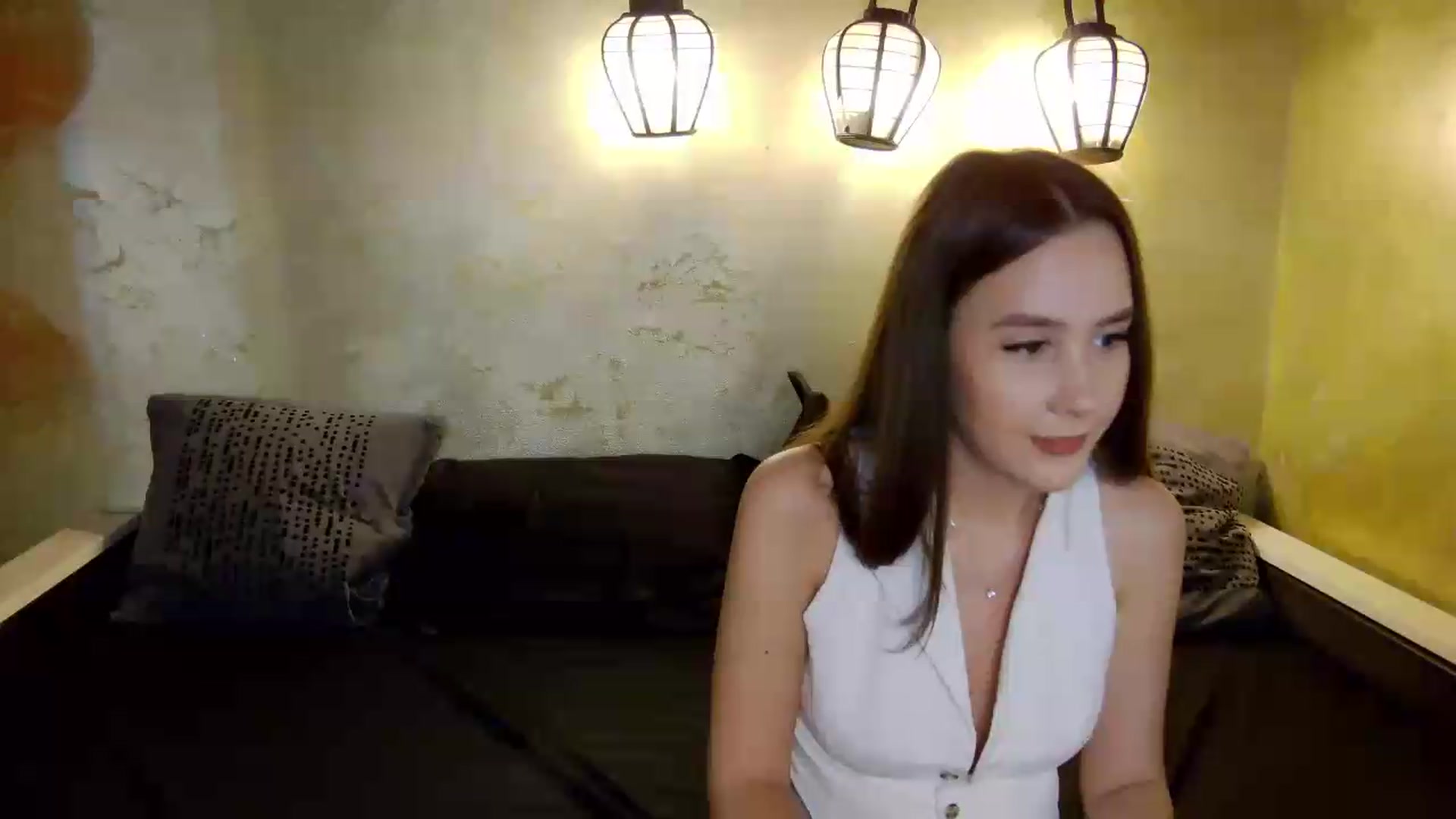 Gallery image thumbnail from Radiance's myfreecams stream on, 06/01/2026, 17:47 image 19 of 20