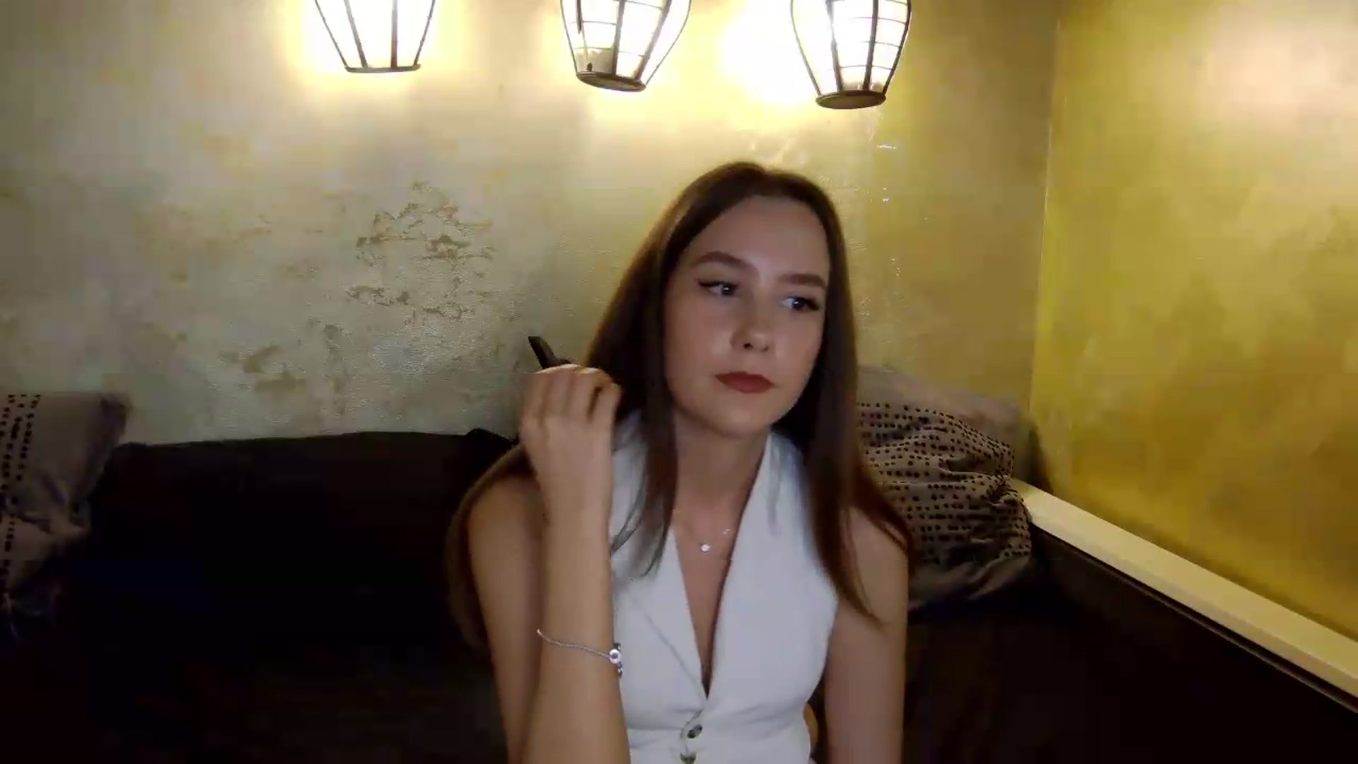 Gallery image thumbnail from Radiance's myfreecams stream on, 06/01/2026, 17:47 image 10 of 20