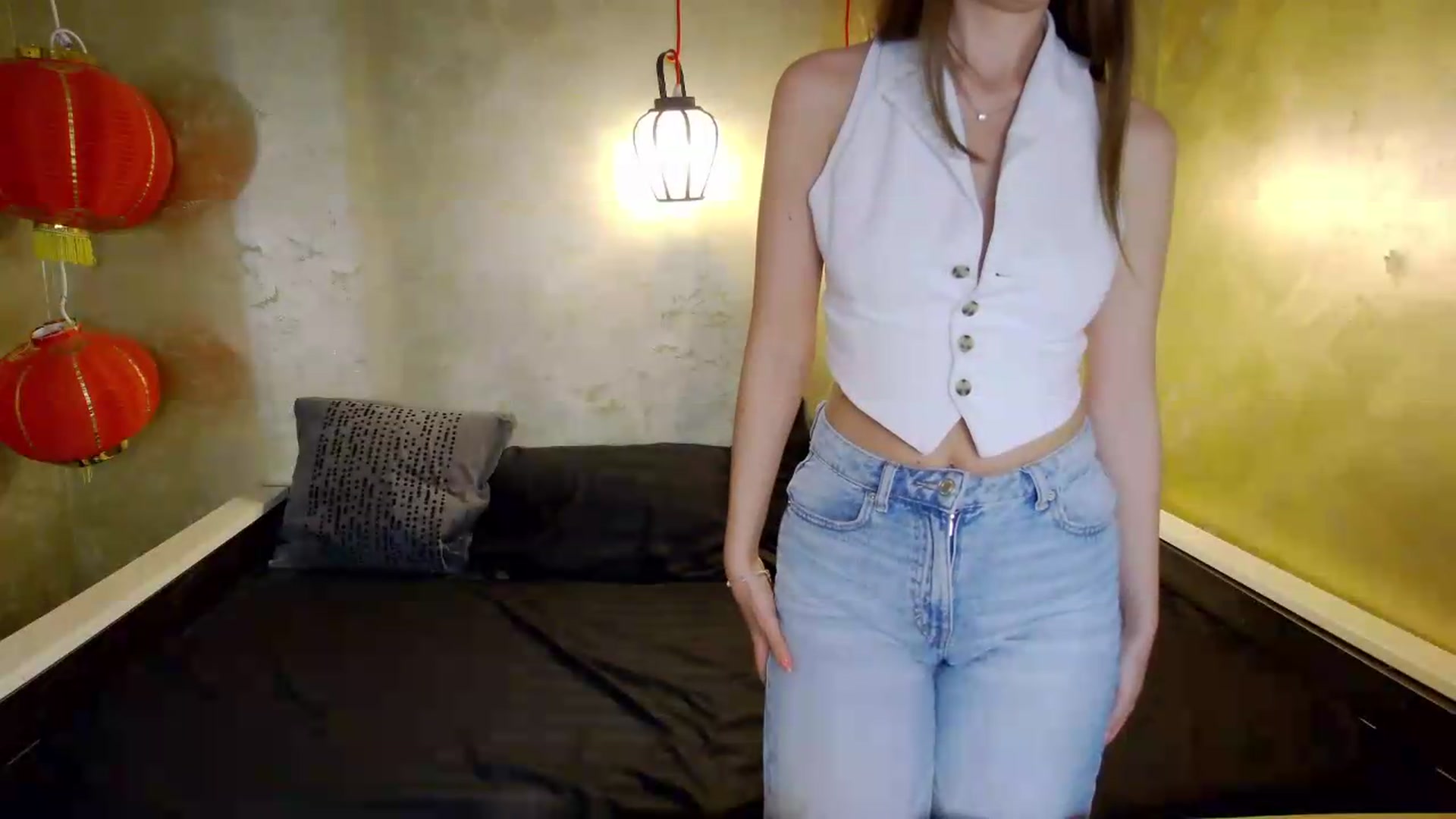 Gallery image thumbnail from Radiance's myfreecams stream on, 06/01/2026, 17:47 image 17 of 20