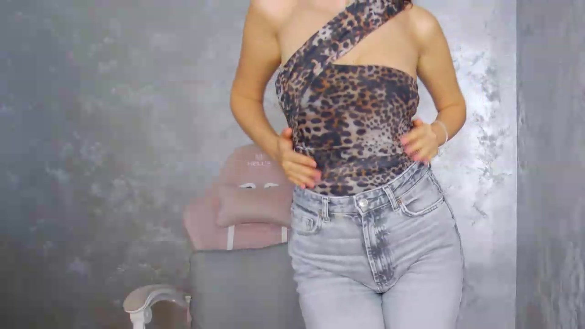 Gallery image thumbnail from Radiance's myfreecams stream on, 06/06/2026, 16:48 image 2 of 20