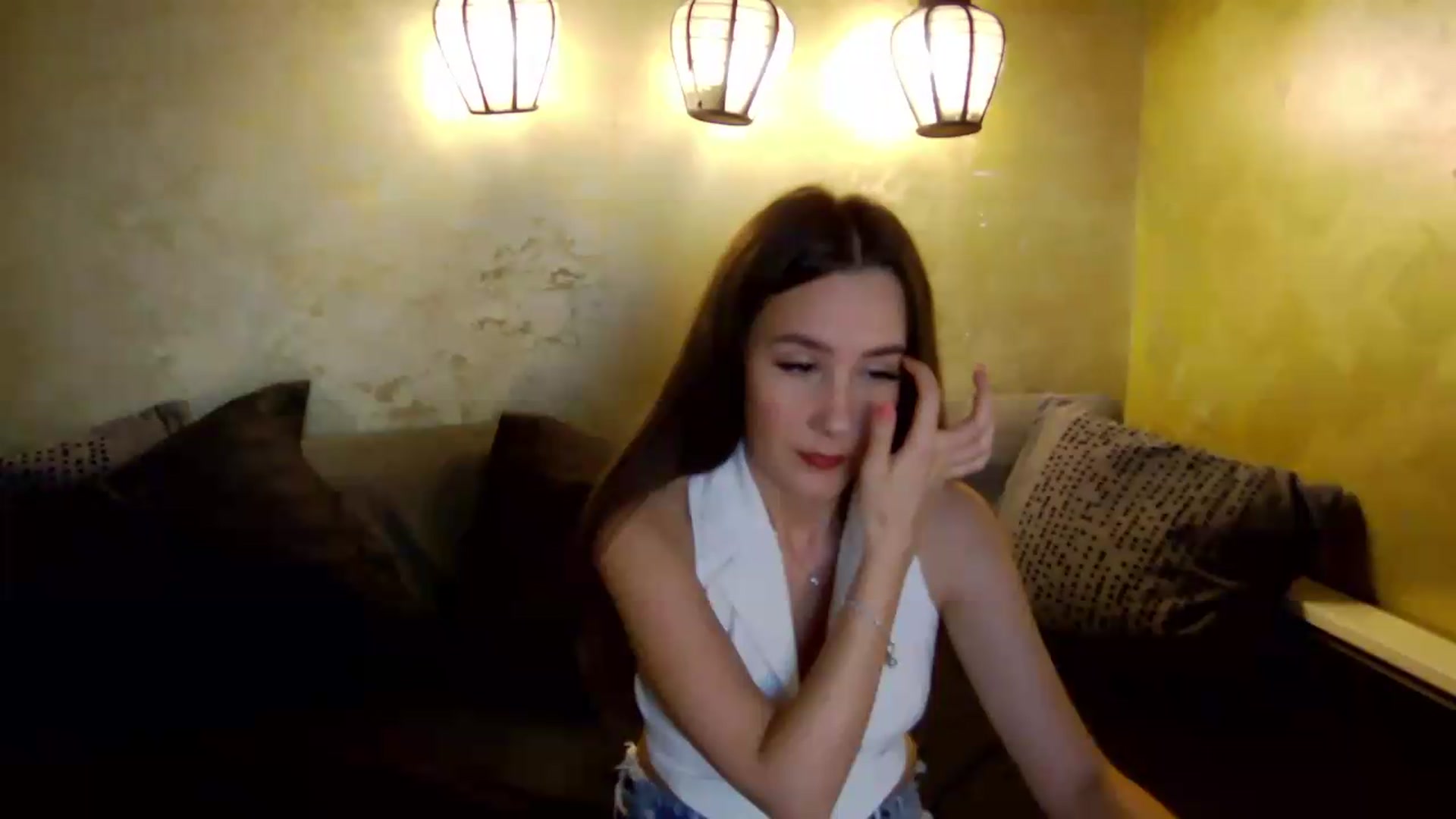 Gallery image thumbnail from Radiance's myfreecams stream on, 06/07/2026, 18:44 image 13 of 20