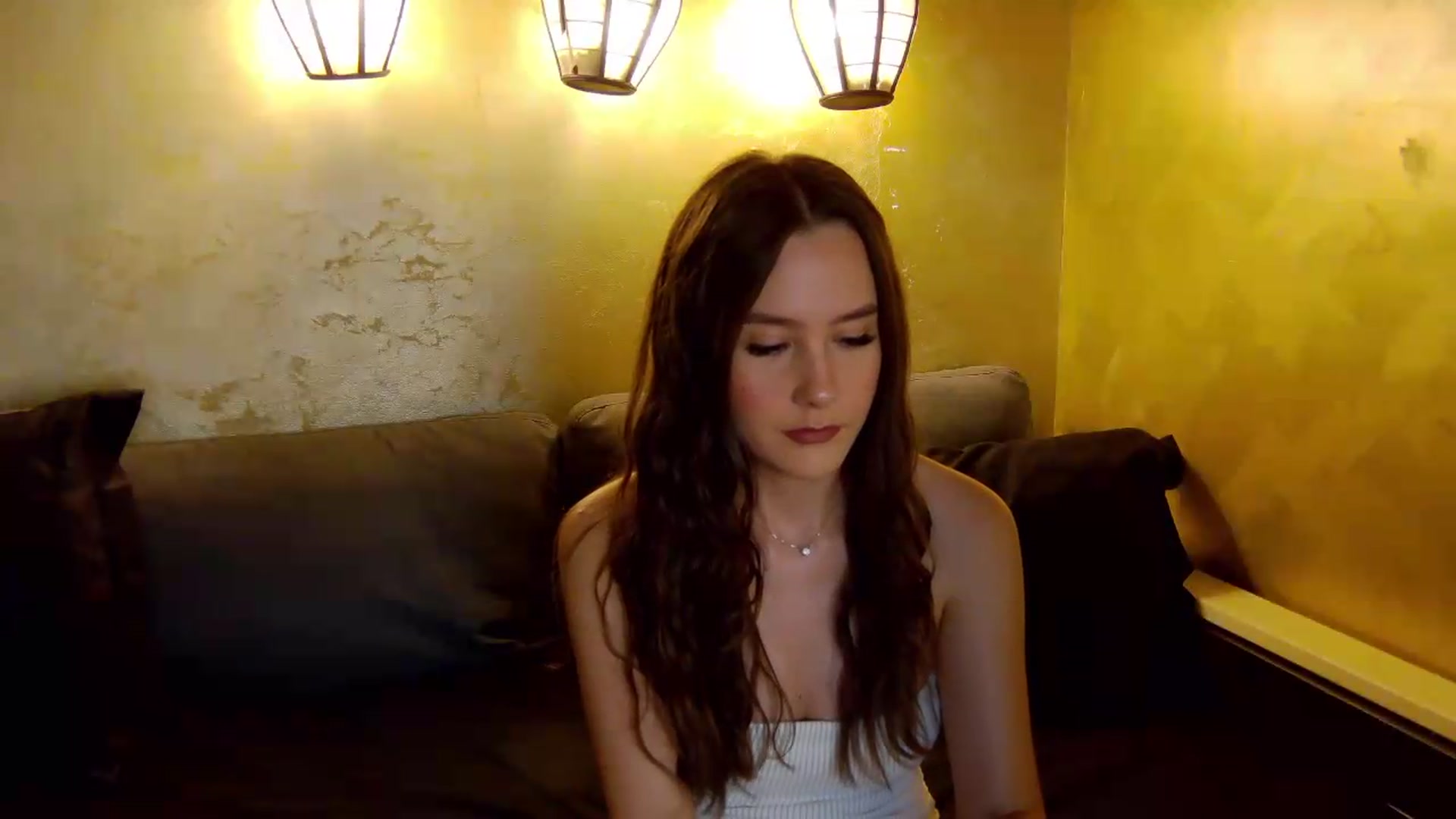 Gallery image thumbnail from Radiance's myfreecams stream on, 06/10/2026, 15:35 image 4 of 20