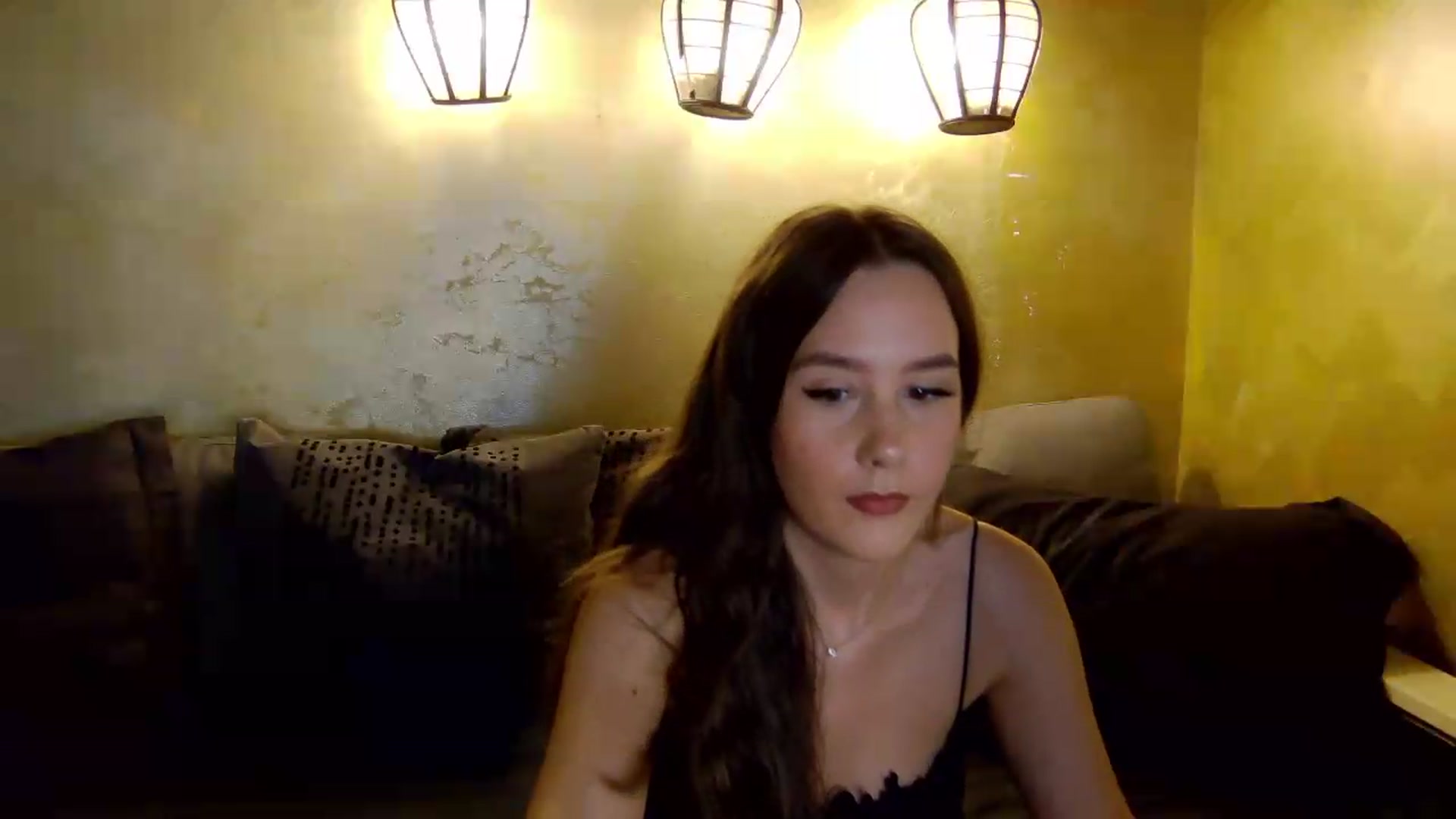 Gallery image thumbnail from Radiance's myfreecams stream on, 06/11/2026, 13:35 image 18 of 20