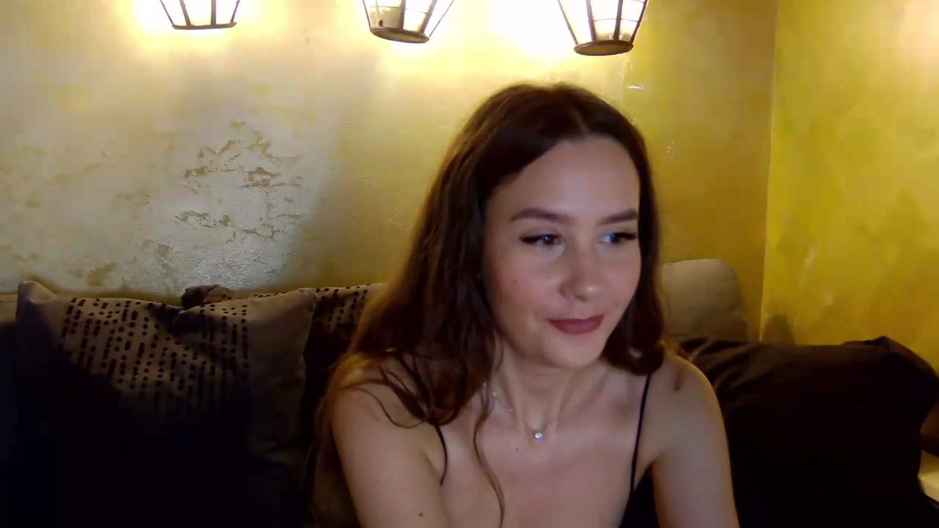 Gallery image thumbnail from Radiance's myfreecams stream on, 06/11/2026, 15:21 image 2 of 20