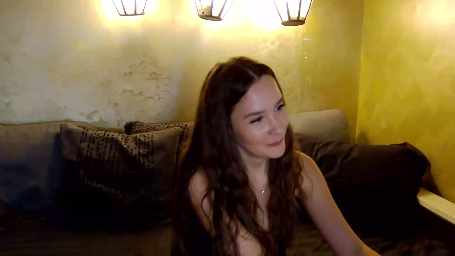 Gallery image thumbnail from Radiance's myfreecams stream on, 06/11/2026, 18:56 image 17 of 20