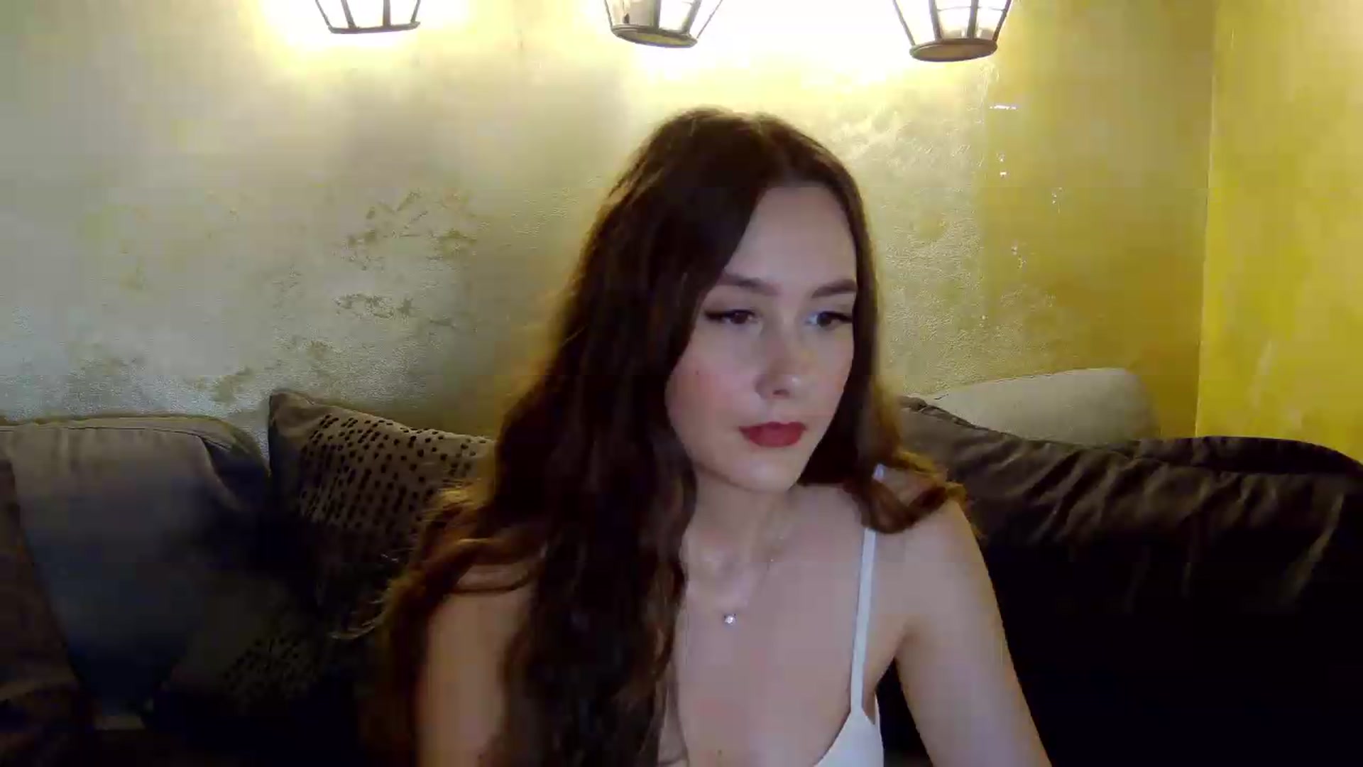 Gallery image thumbnail from Radiance's myfreecams stream on, 06/12/2026, 15:23 image 16 of 20