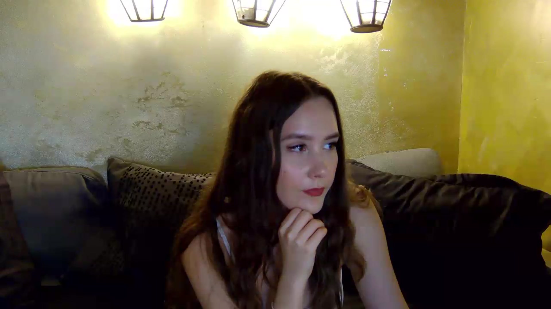 Gallery image thumbnail from Radiance's myfreecams stream on, 06/12/2026, 15:23 image 15 of 20