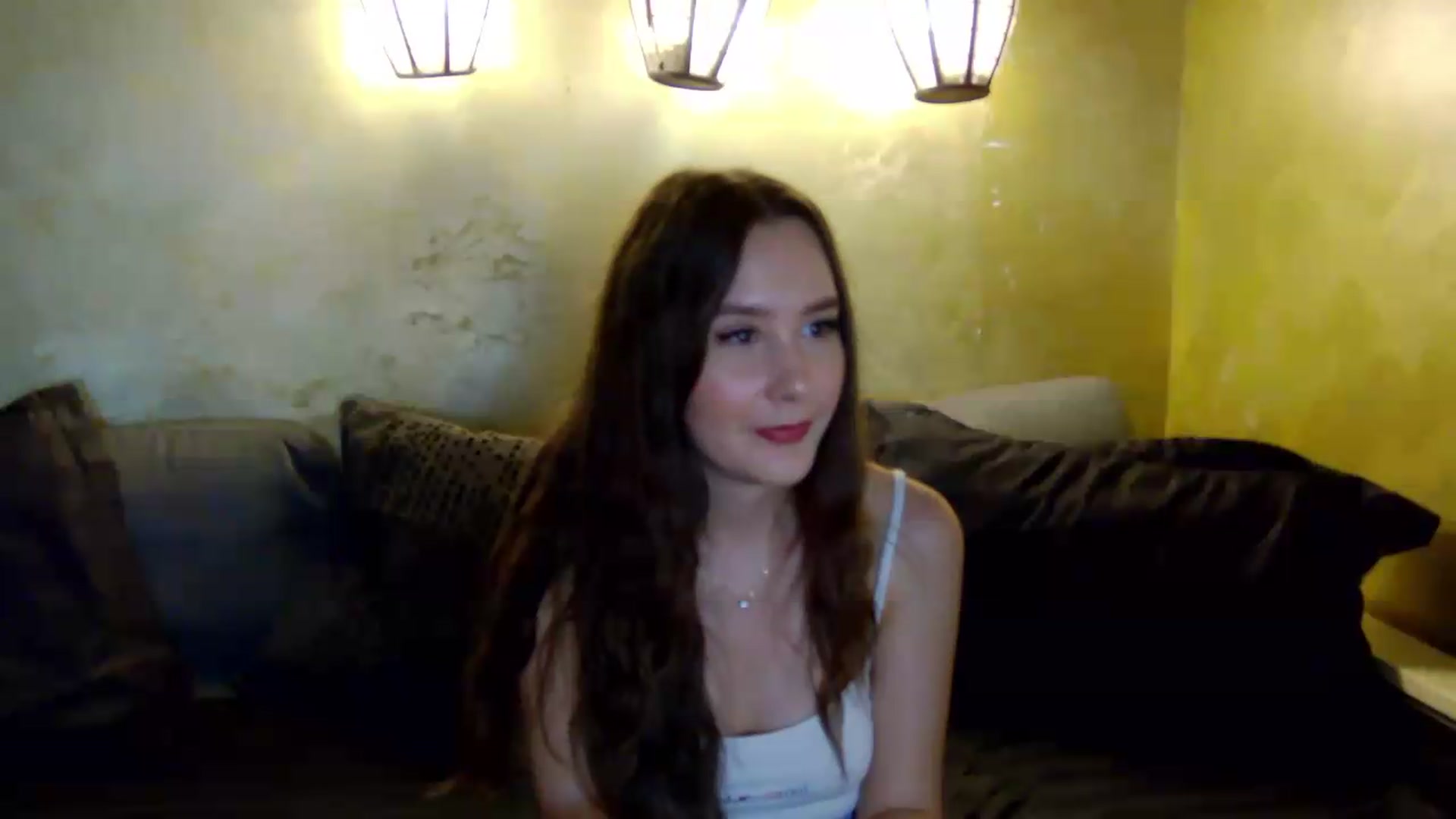 Gallery image thumbnail from Radiance's myfreecams stream on, 06/12/2026, 15:23 image 11 of 20