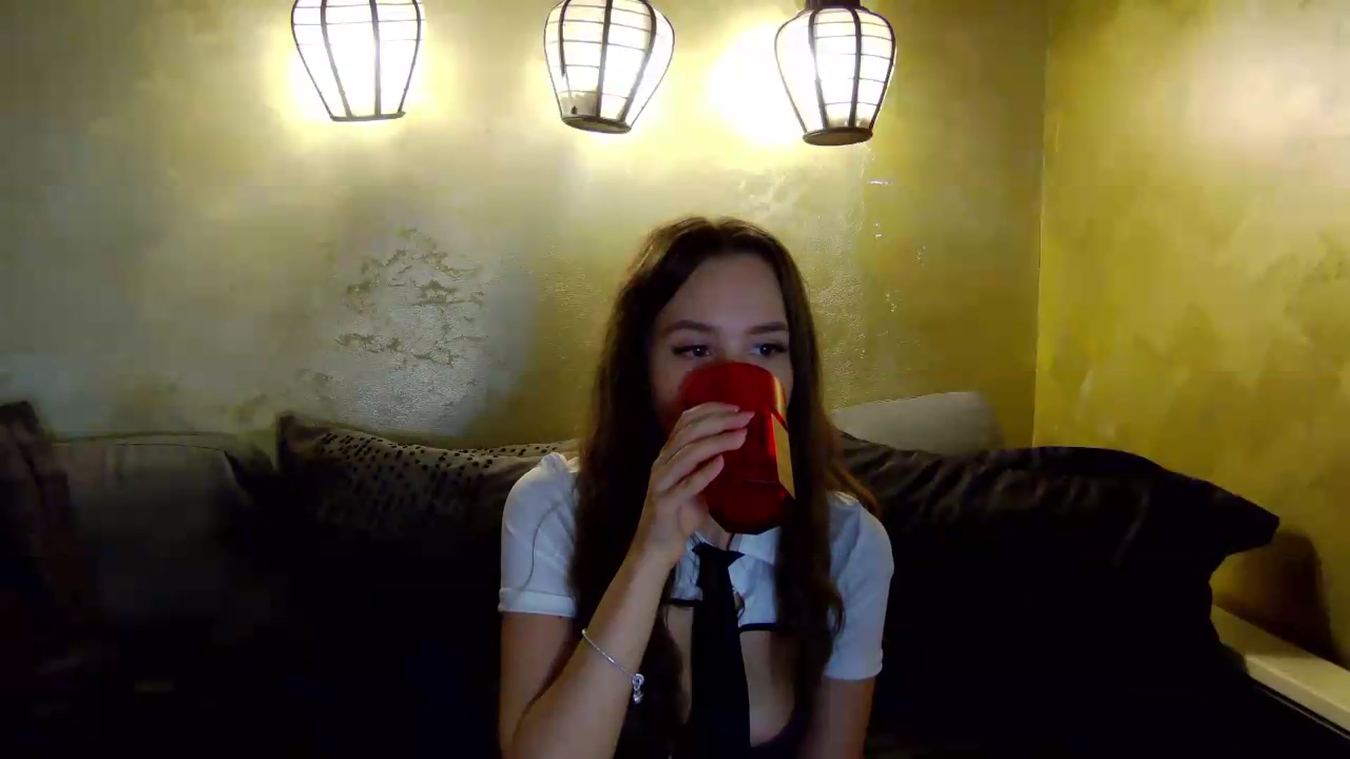 Gallery image thumbnail from Radiance's myfreecams stream on, 06/12/2026, 19:26 image 4 of 20