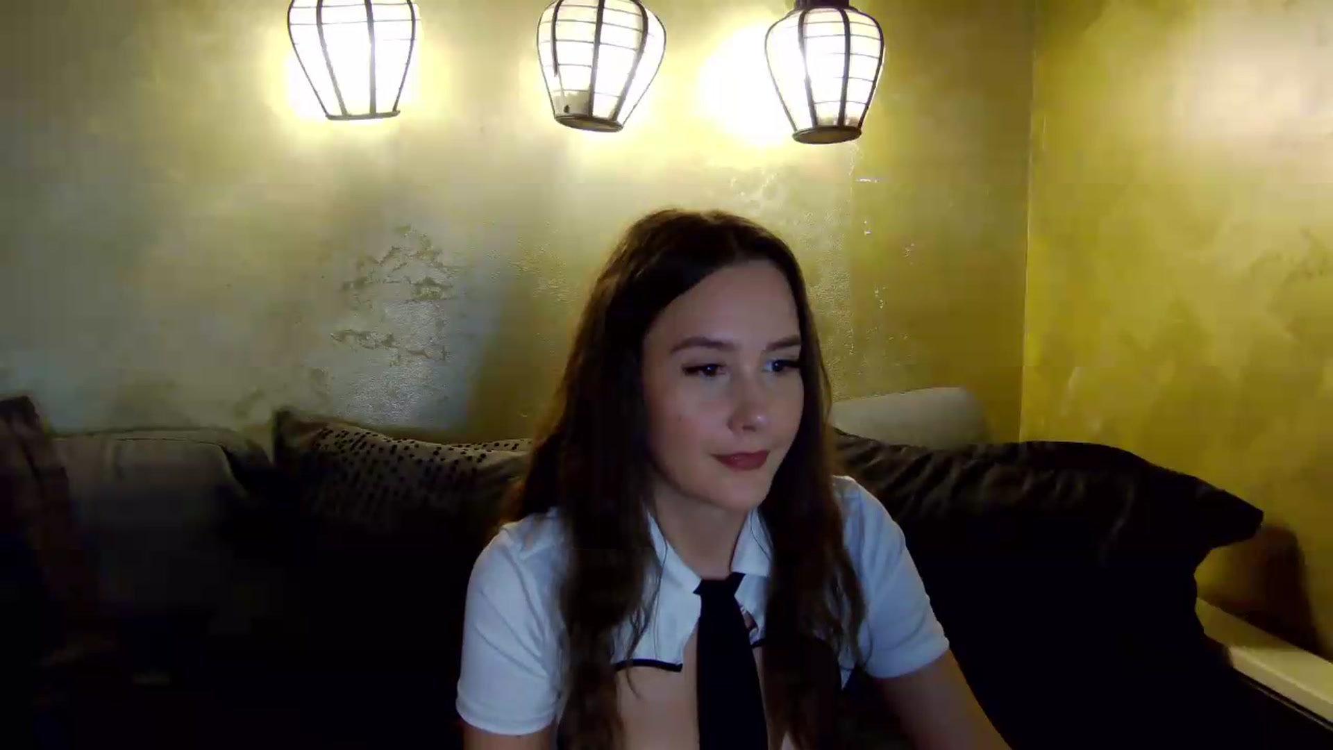 Gallery image thumbnail from Radiance's myfreecams stream on, 06/12/2026, 19:26 image 8 of 20