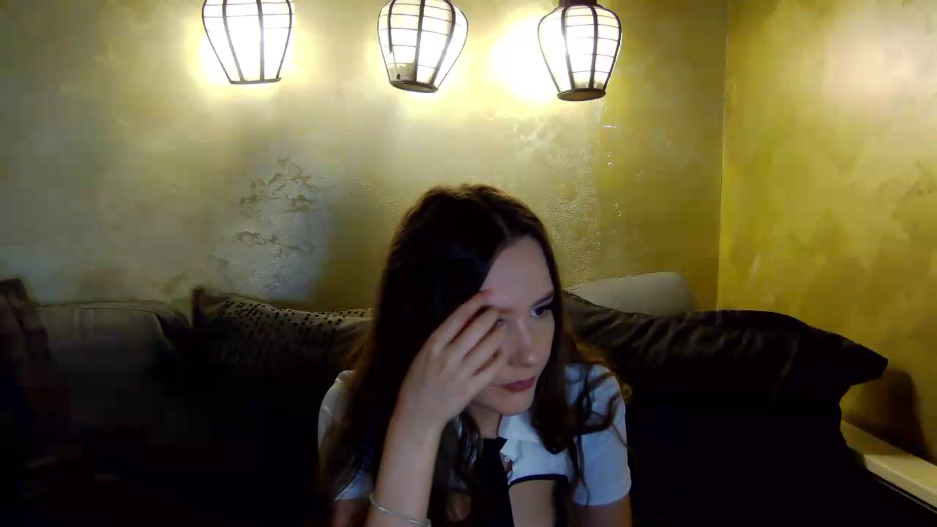 Gallery image thumbnail from Radiance's myfreecams stream on, 06/12/2026, 19:26 image 3 of 20