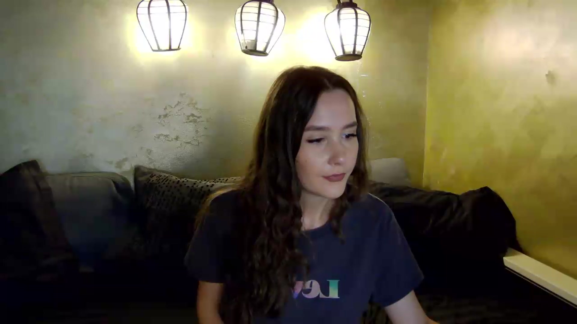 Gallery image thumbnail from Radiance's myfreecams stream on, 06/15/2026, 18:36 image 18 of 20