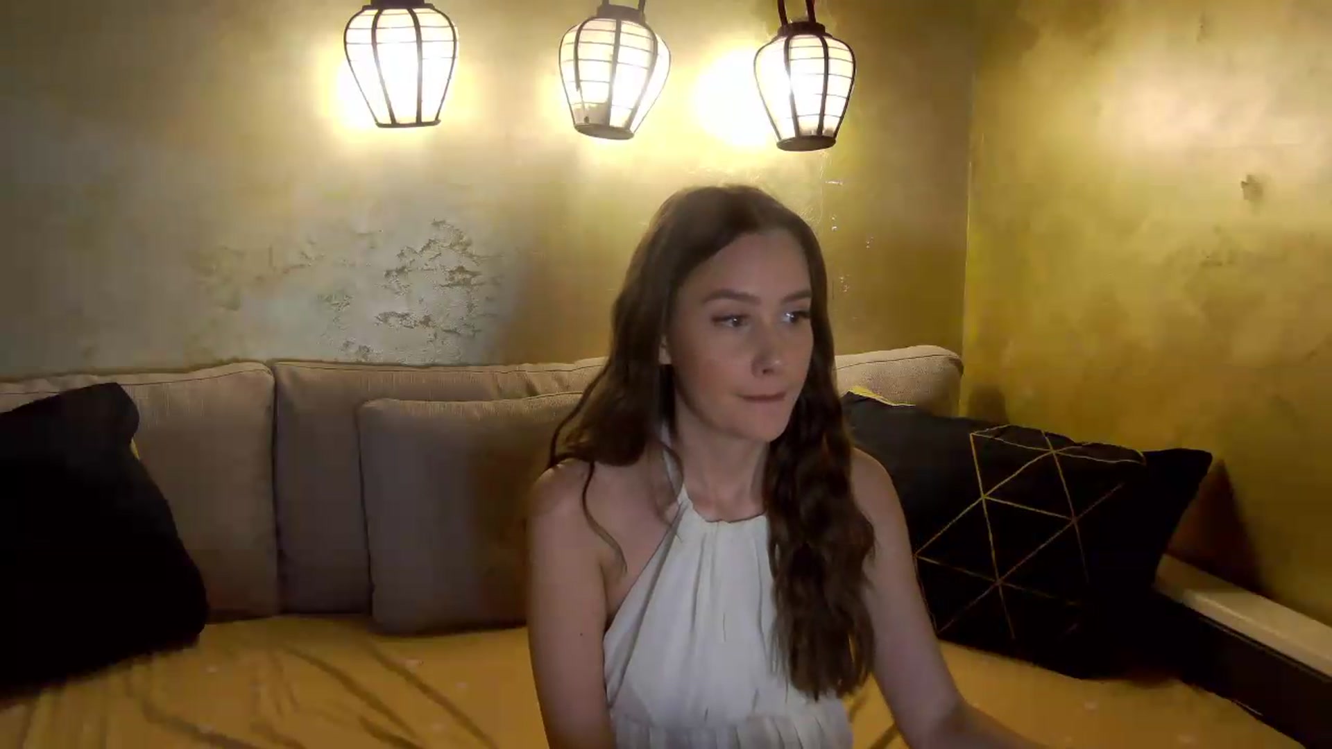 Gallery image thumbnail from Radiance's myfreecams stream on, 06/18/2026, 18:02 image 5 of 20