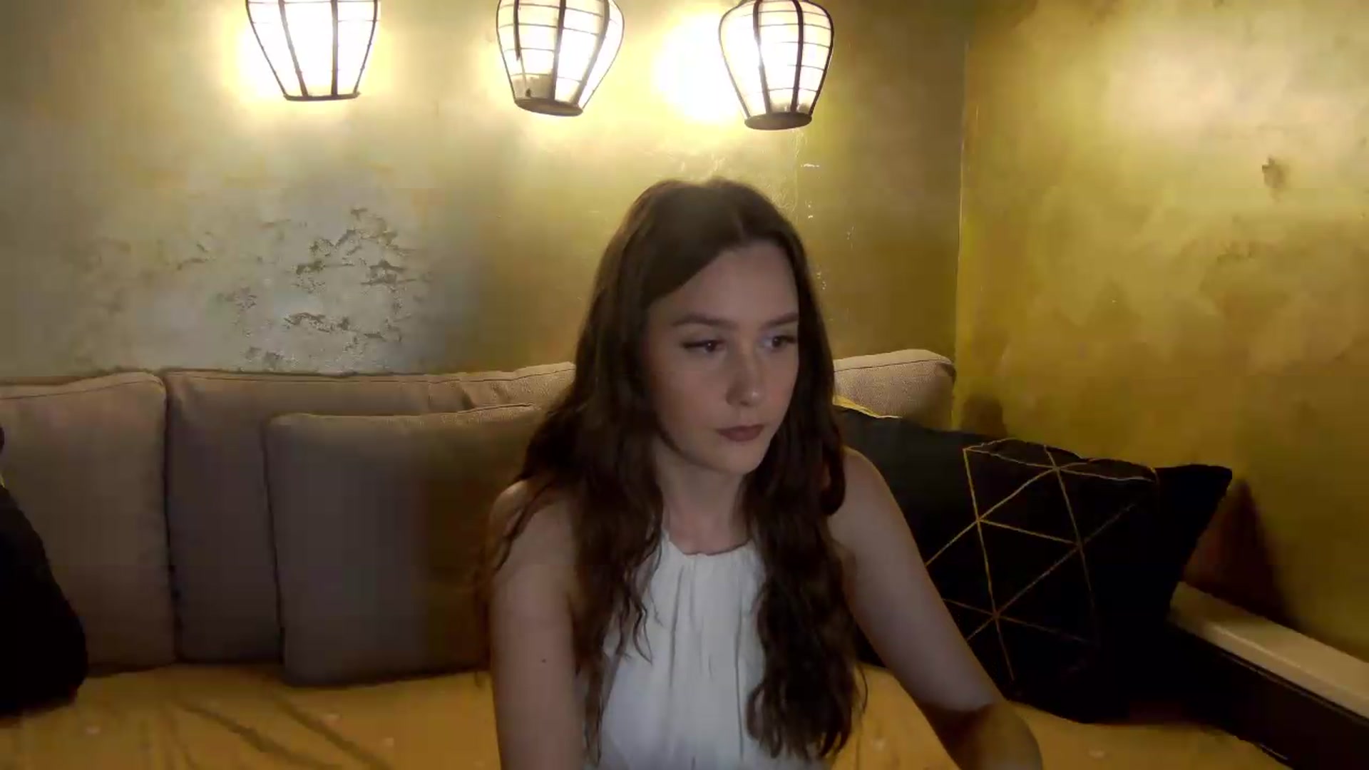 Gallery image thumbnail from Radiance's myfreecams stream on, 06/18/2026, 18:02 image 15 of 20